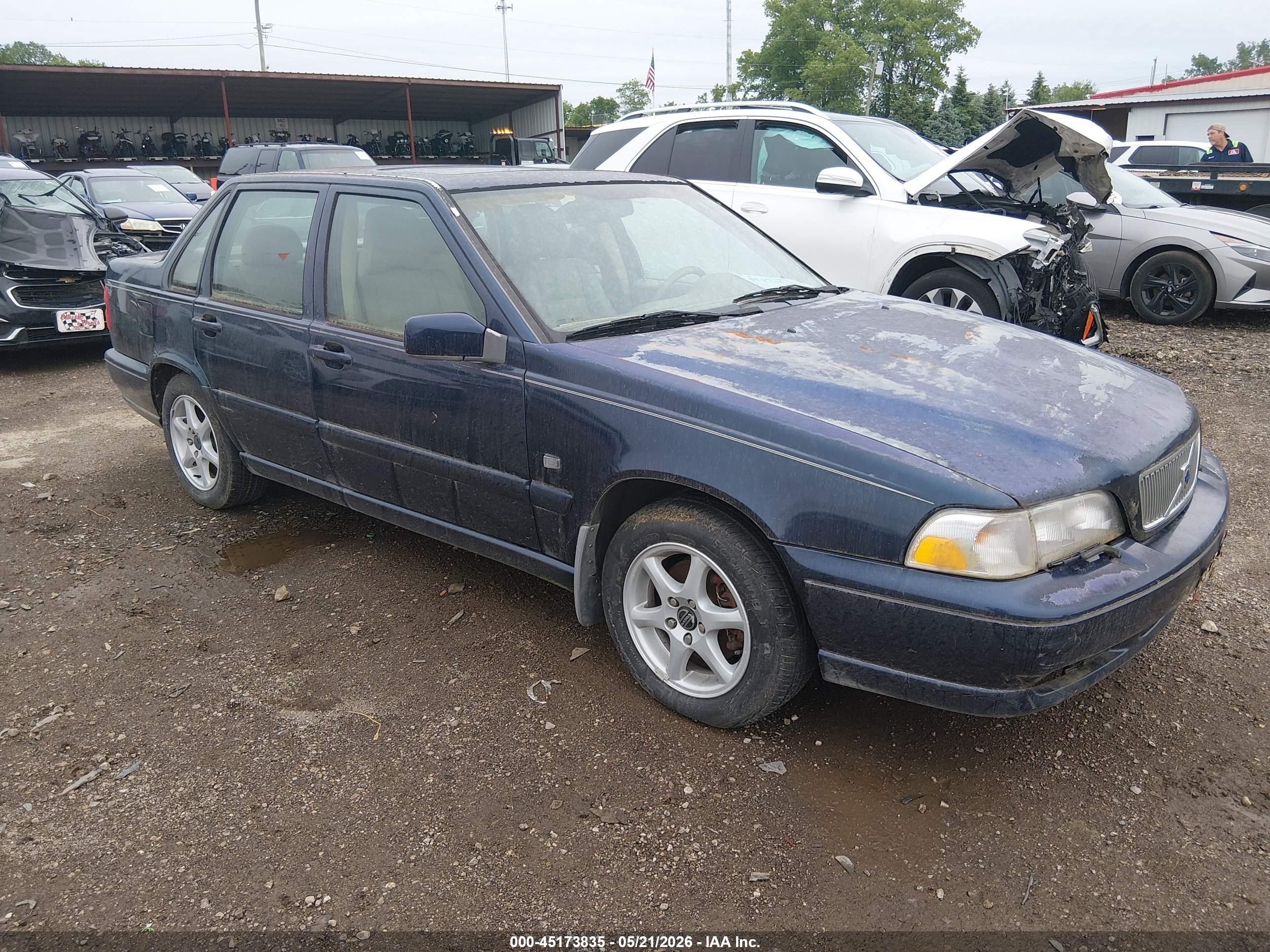 YV1LS61J2Y2639184
