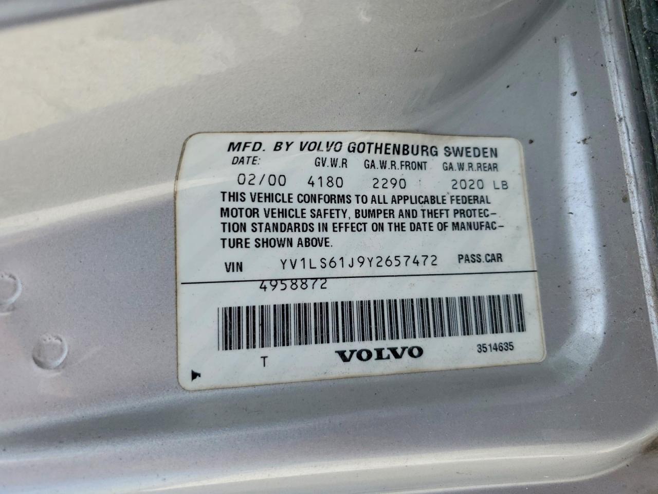 2000 Volvo S70 Base Silver vin: YV1LS61J9Y2657472