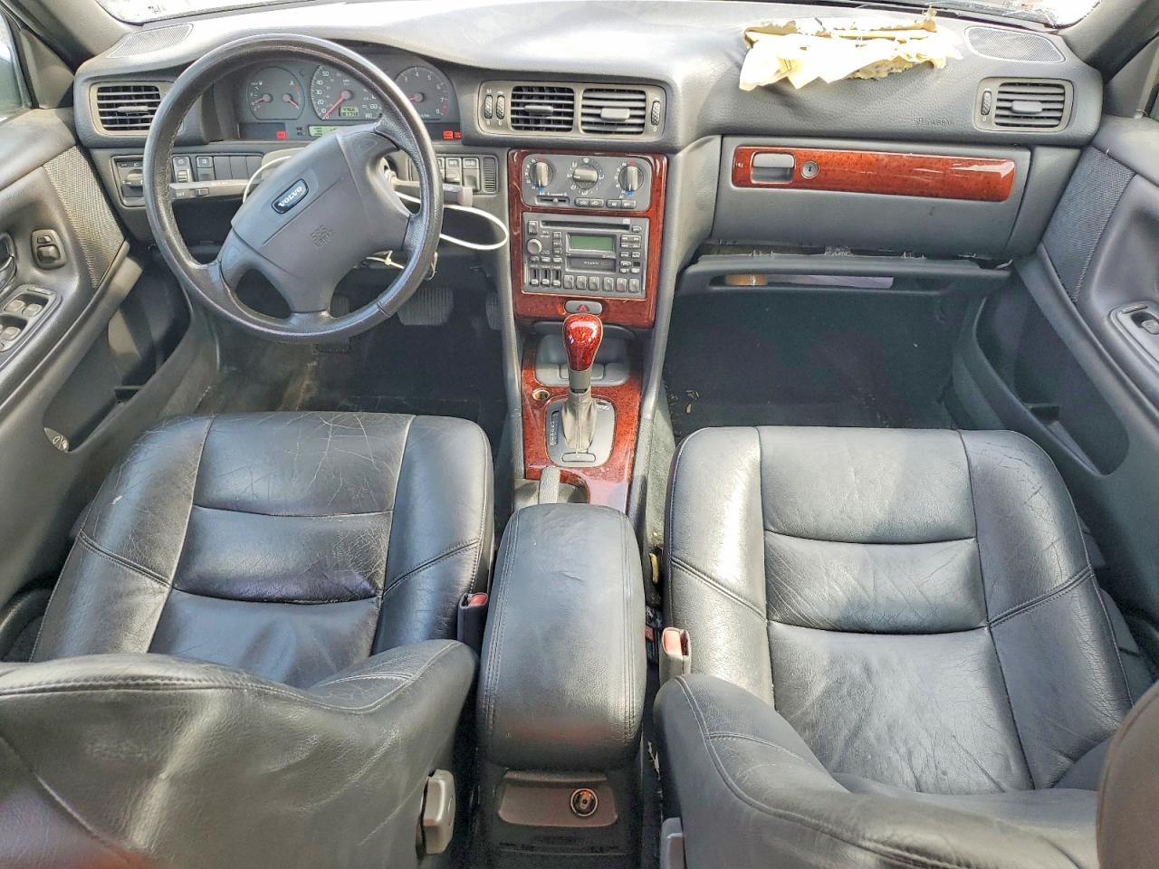 2000 Volvo S70 Base Silver vin: YV1LS61J9Y2657472