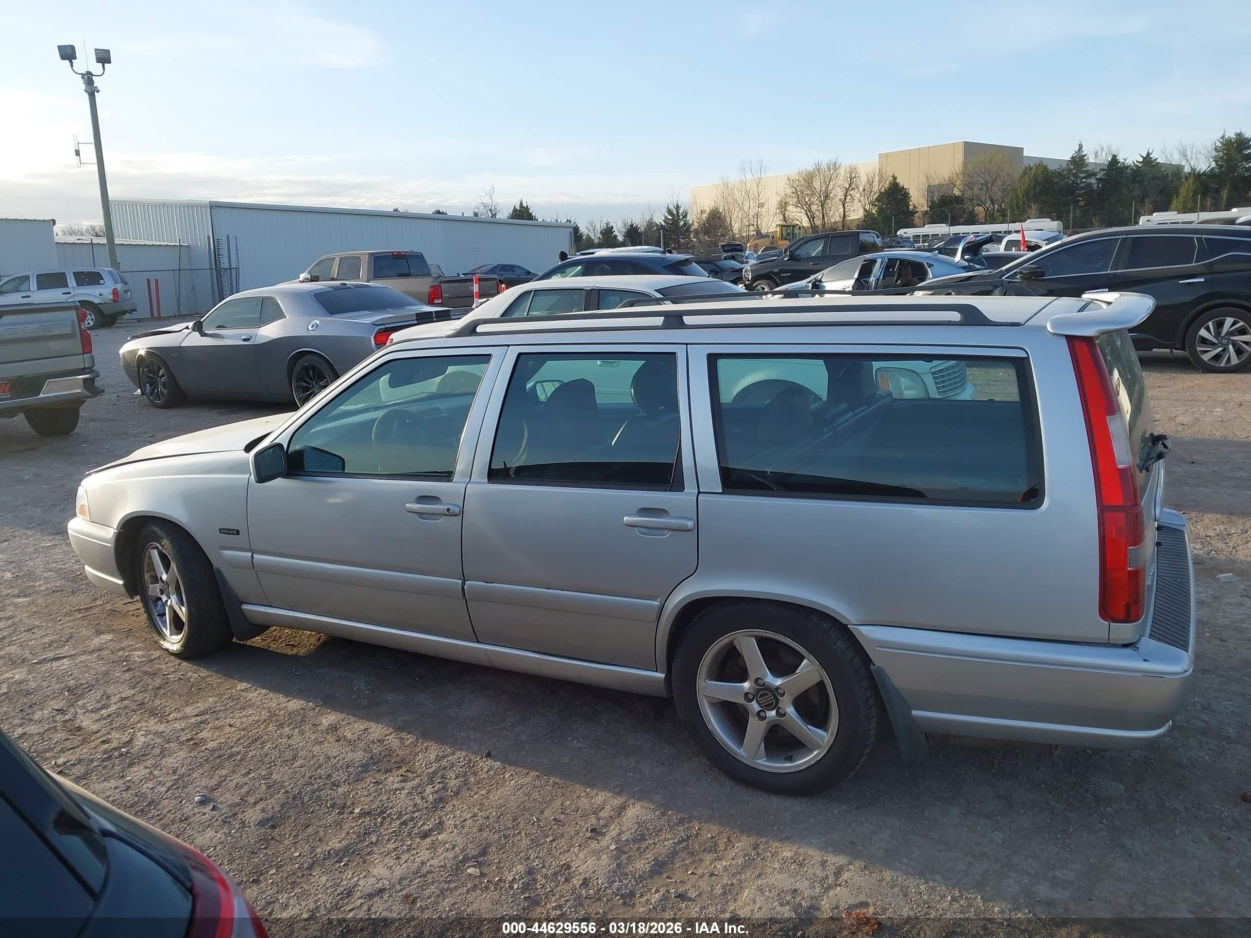 1998 Volvo V70 R Gray vin: YV1LW5241W2510146
