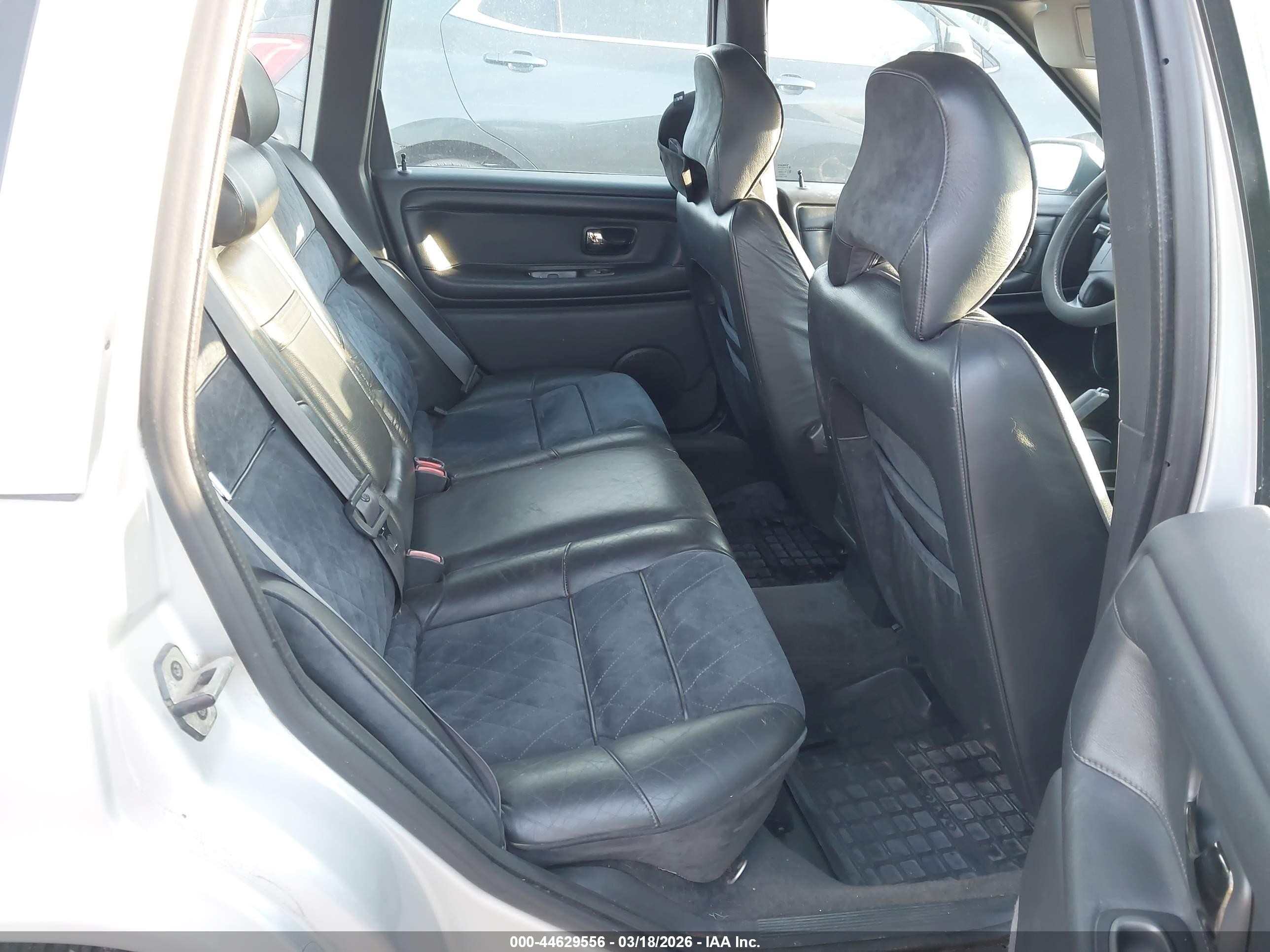 1998 Volvo V70 R Gray vin: YV1LW5241W2510146