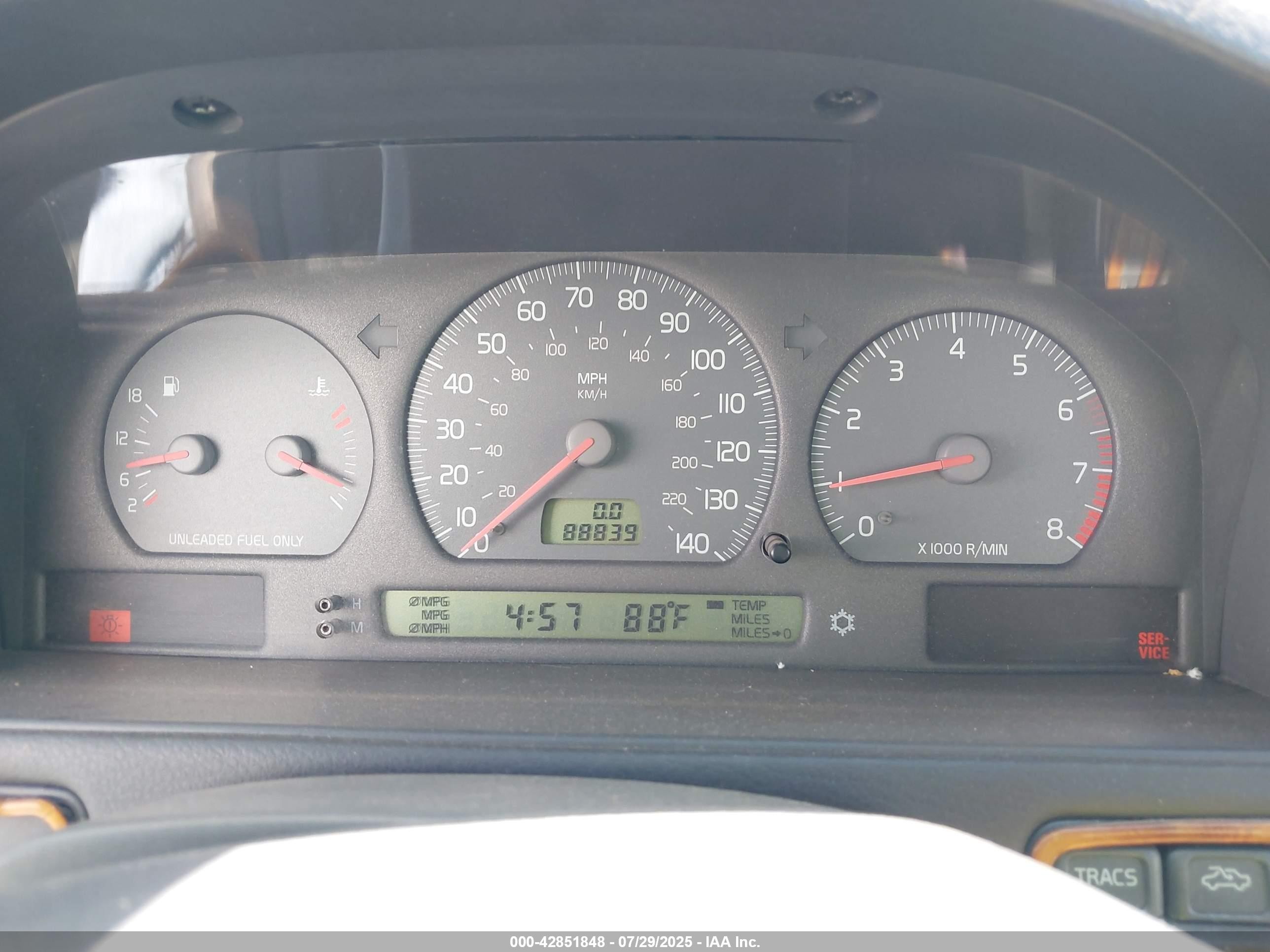 1998 Volvo V70 T5 Серебряный vin: YV1LW5341W2377015