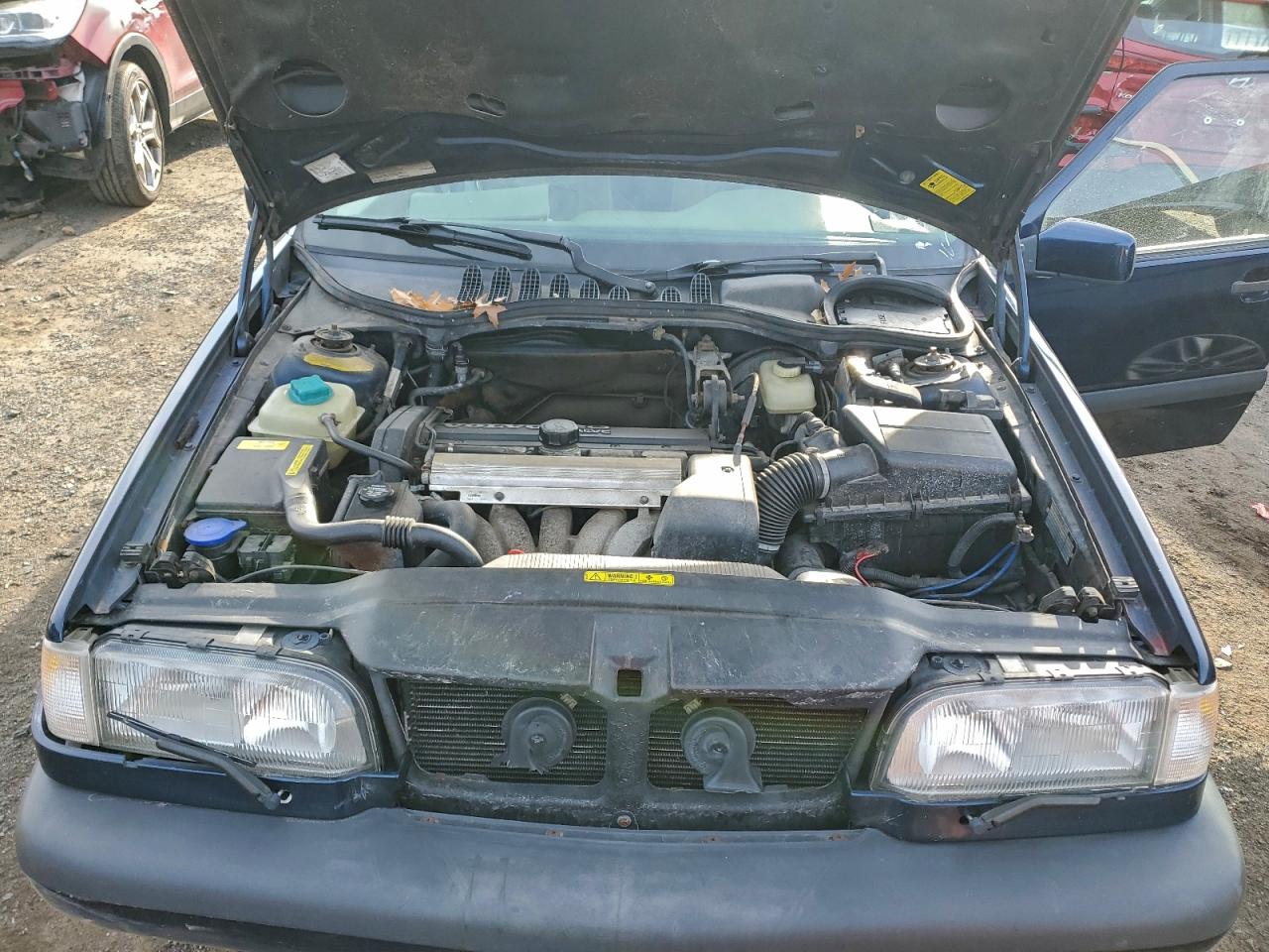 1995 Volvo 850 Base Синий vin: YV1LW5509S2114405