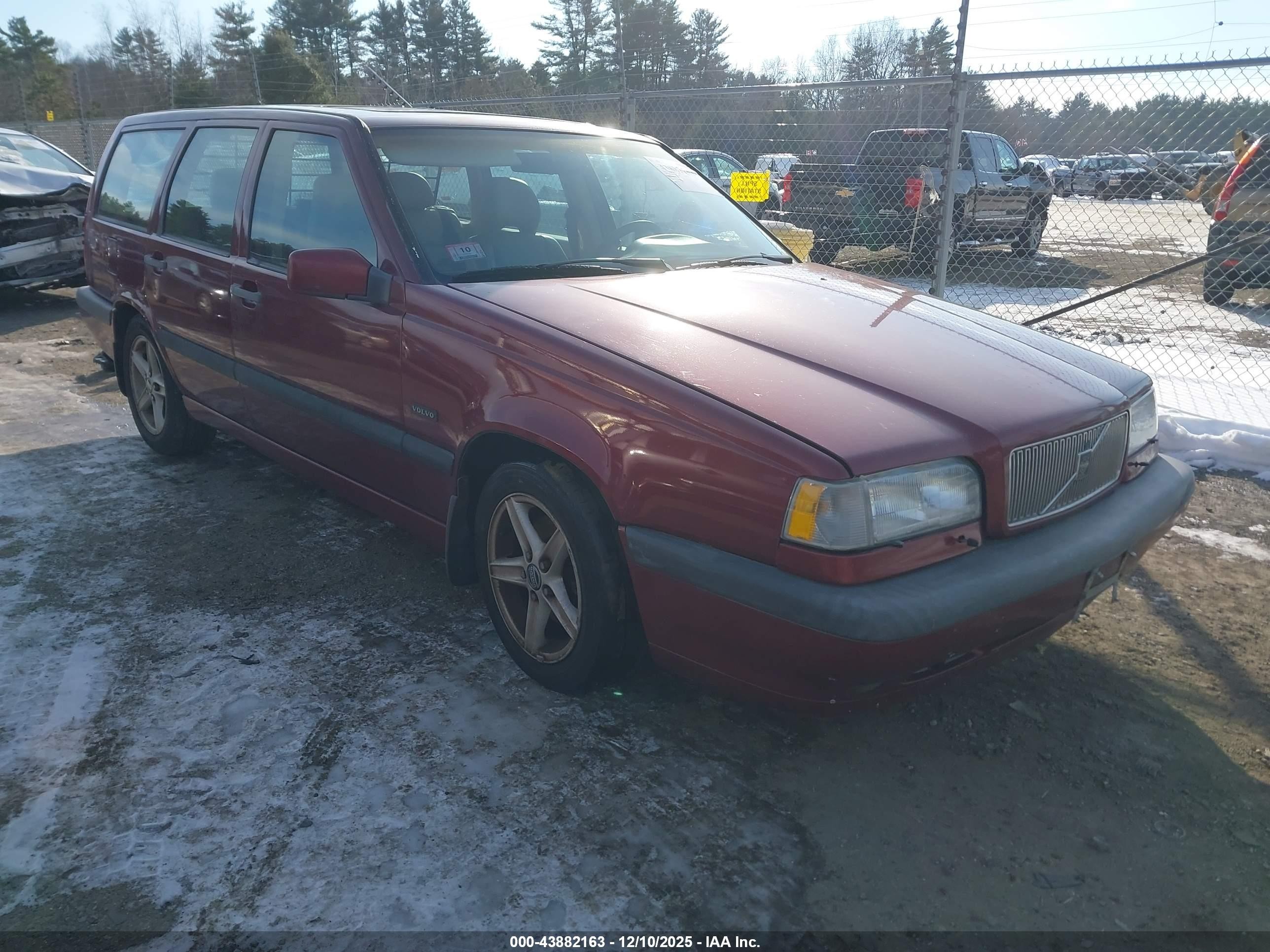 1997 Volvo 850 Gt Red vin: YV1LW5546V2334656