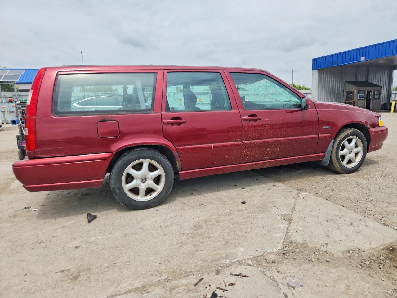 1998 Volvo V70 Burgundy vin: YV1LW5548W2359737