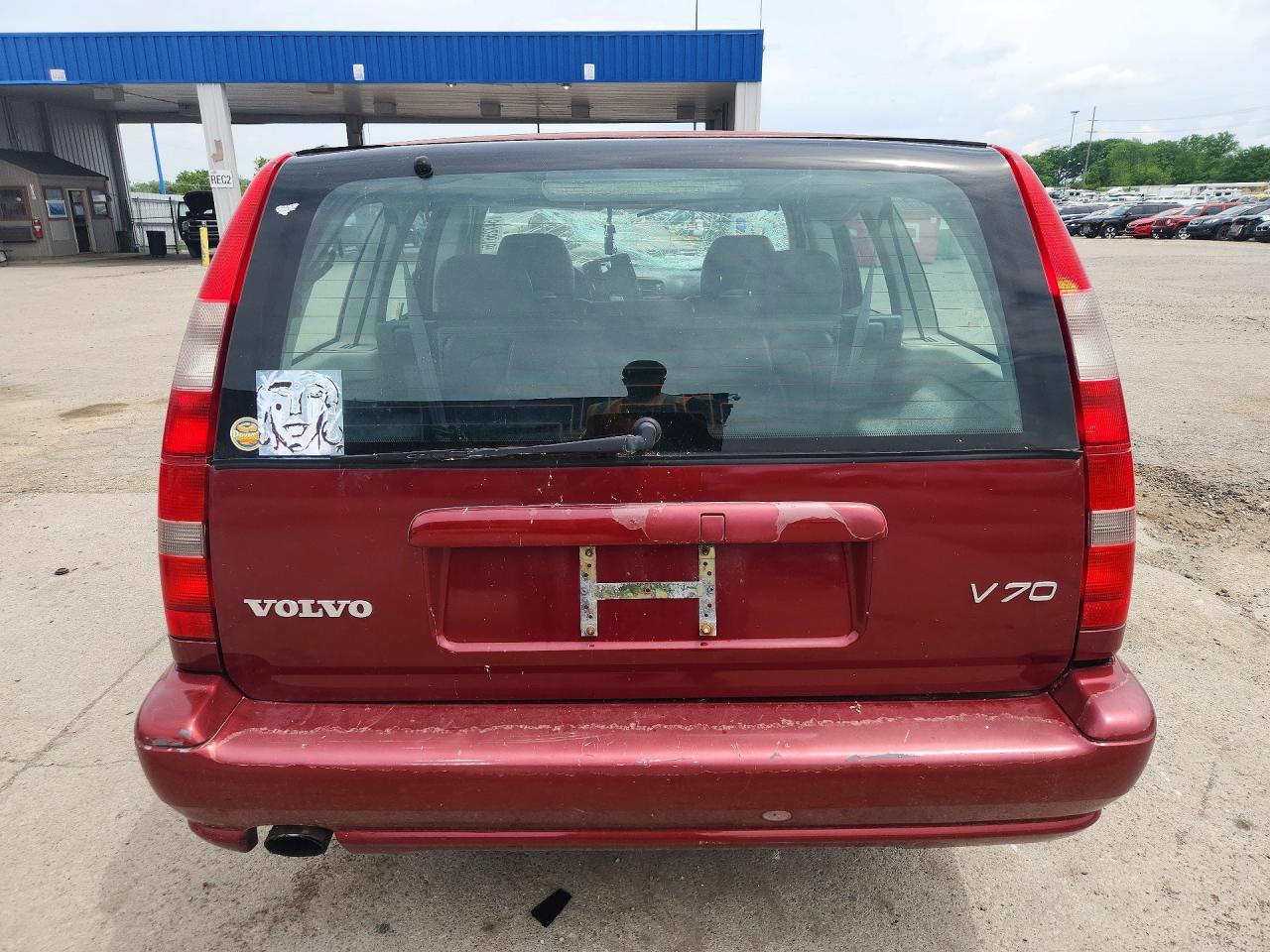 1998 Volvo V70 Burgundy vin: YV1LW5548W2359737