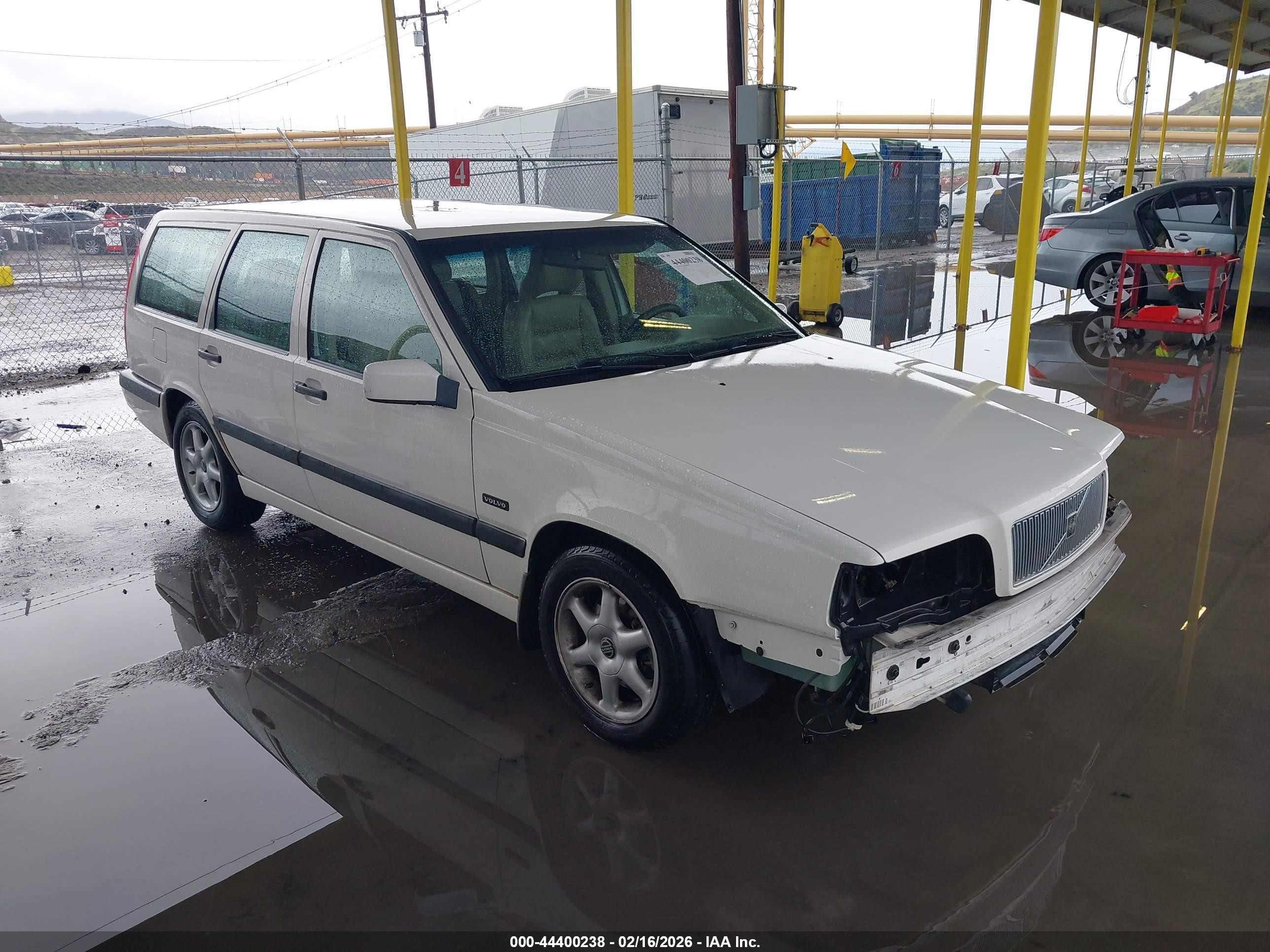 1997 Volvo 850 Gt White vin: YV1LW5549V2324493