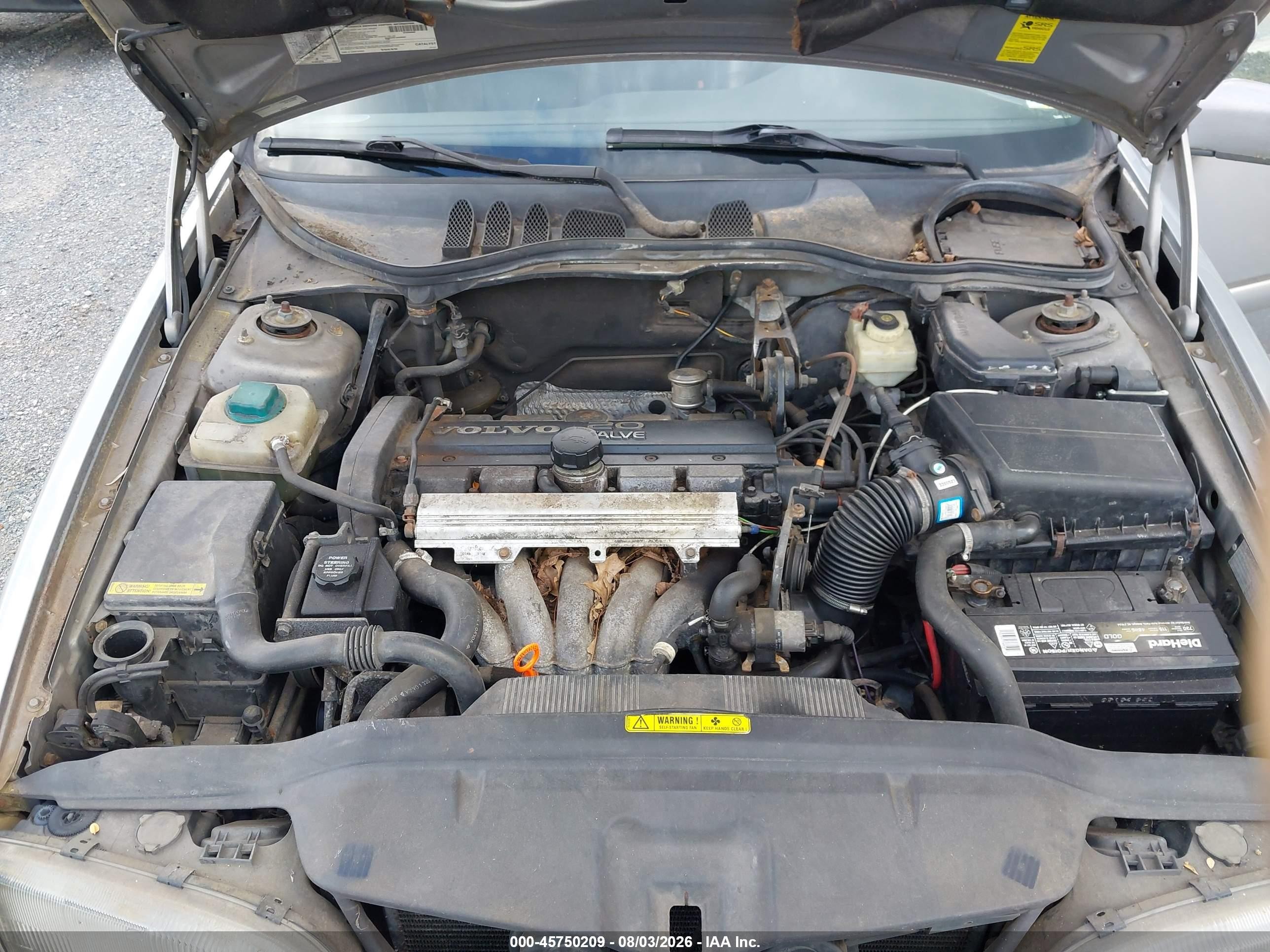 1998 Volvo V70   Серебряный vin: YV1LW5577W3474902