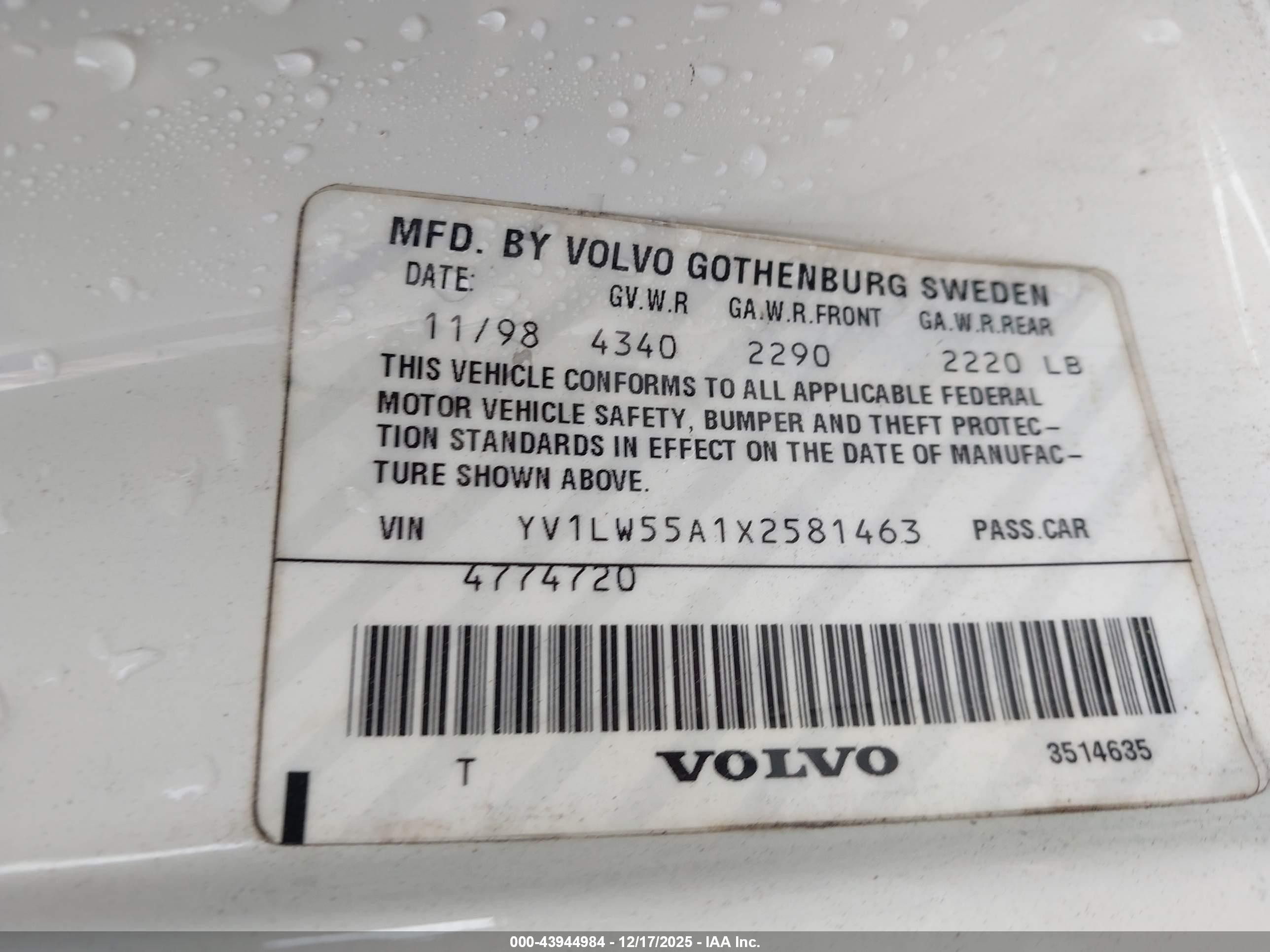 1999 Volvo V70   White vin: YV1LW55A1X2581463