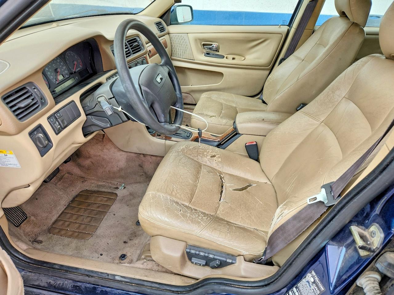 1998 Volvo V70 Blue vin: YV1LW5671W2498794