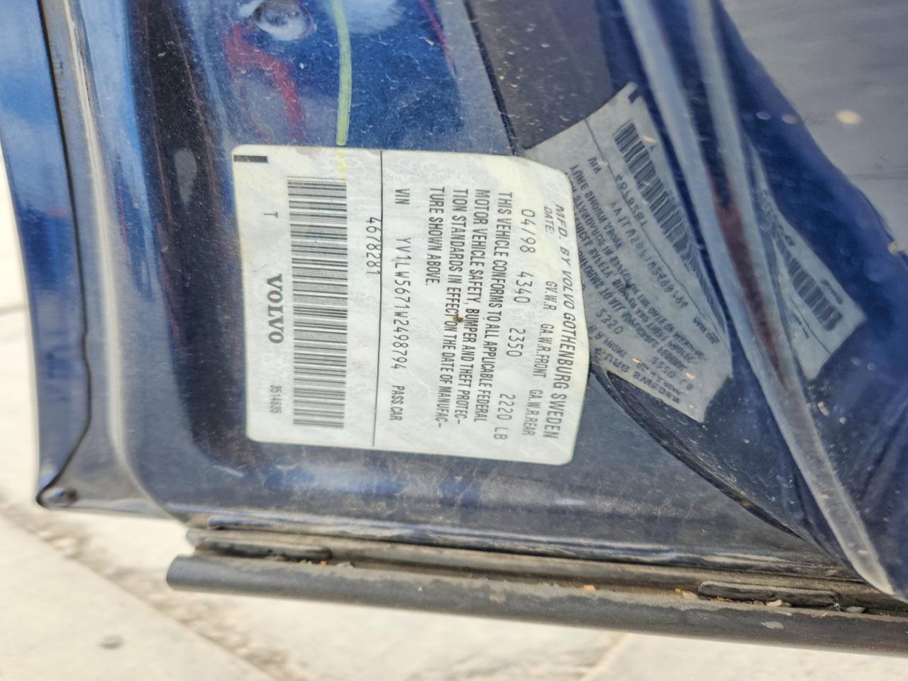 1998 Volvo V70 Blue vin: YV1LW5671W2498794