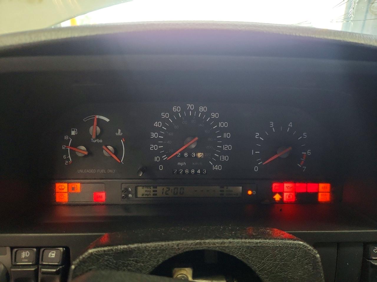 1997 Volvo 850 4d T5 White vin: YV1LW5728V2323816