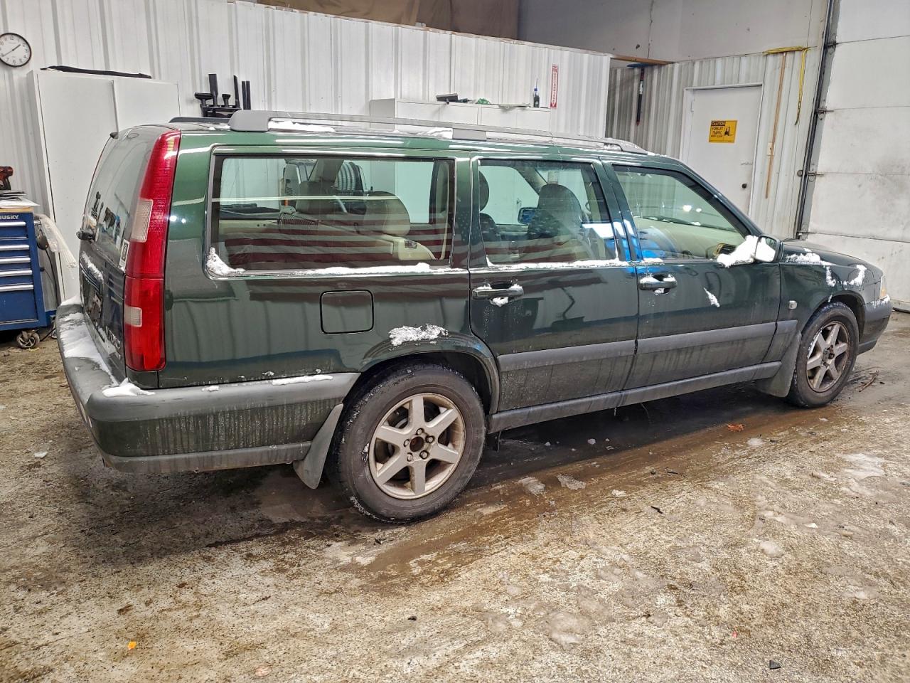 1999 Volvo V70 Xc Green vin: YV1LZ56D4X2618313