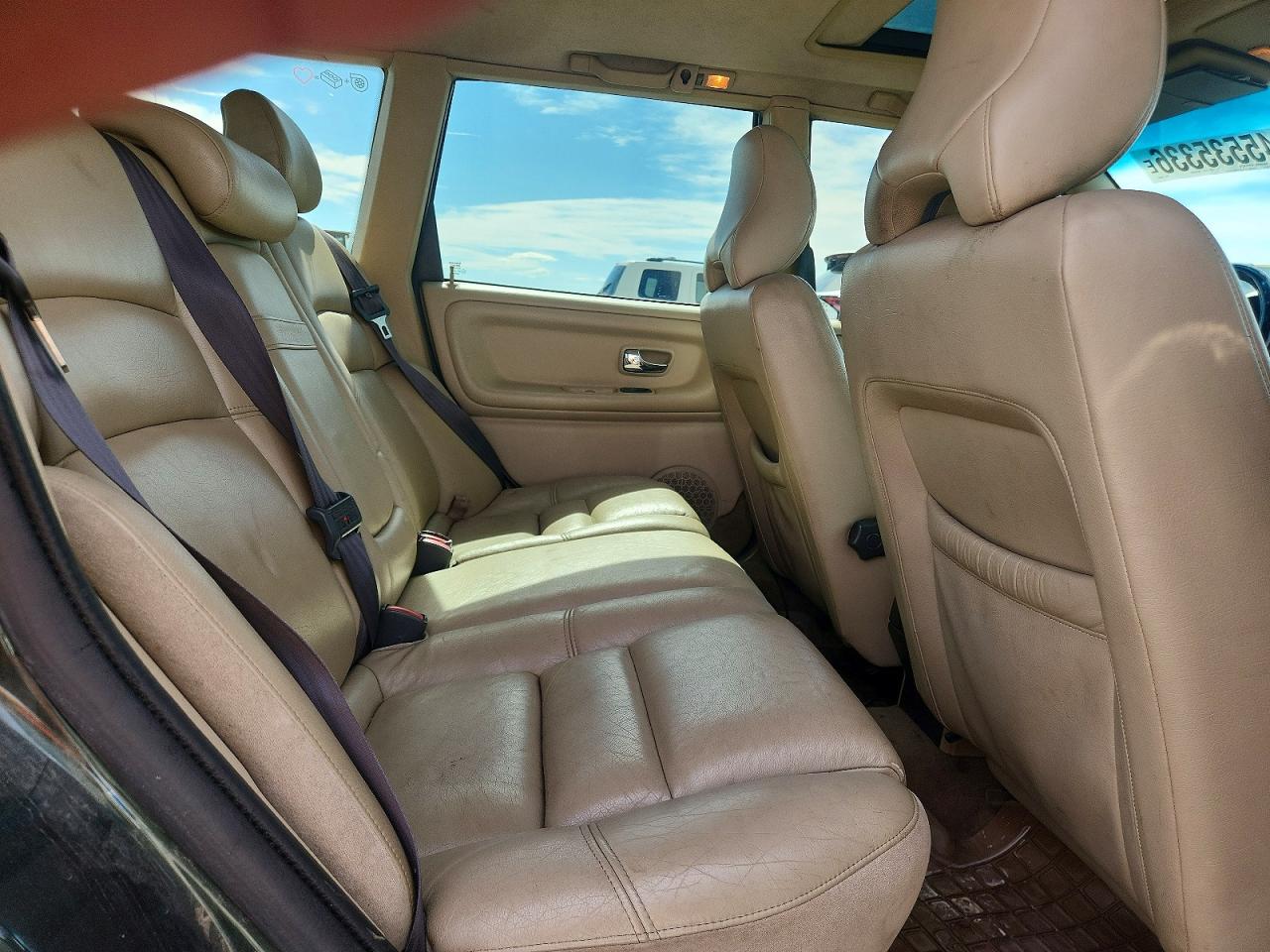 2000 Volvo V70 Xc Green vin: YV1LZ56D6Y2738809