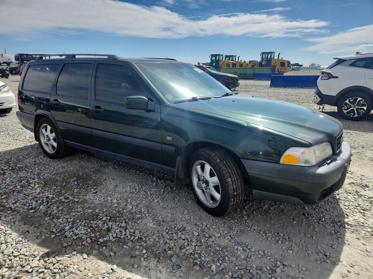 2000 Volvo V70 Xc Green vin: YV1LZ56D6Y2738809