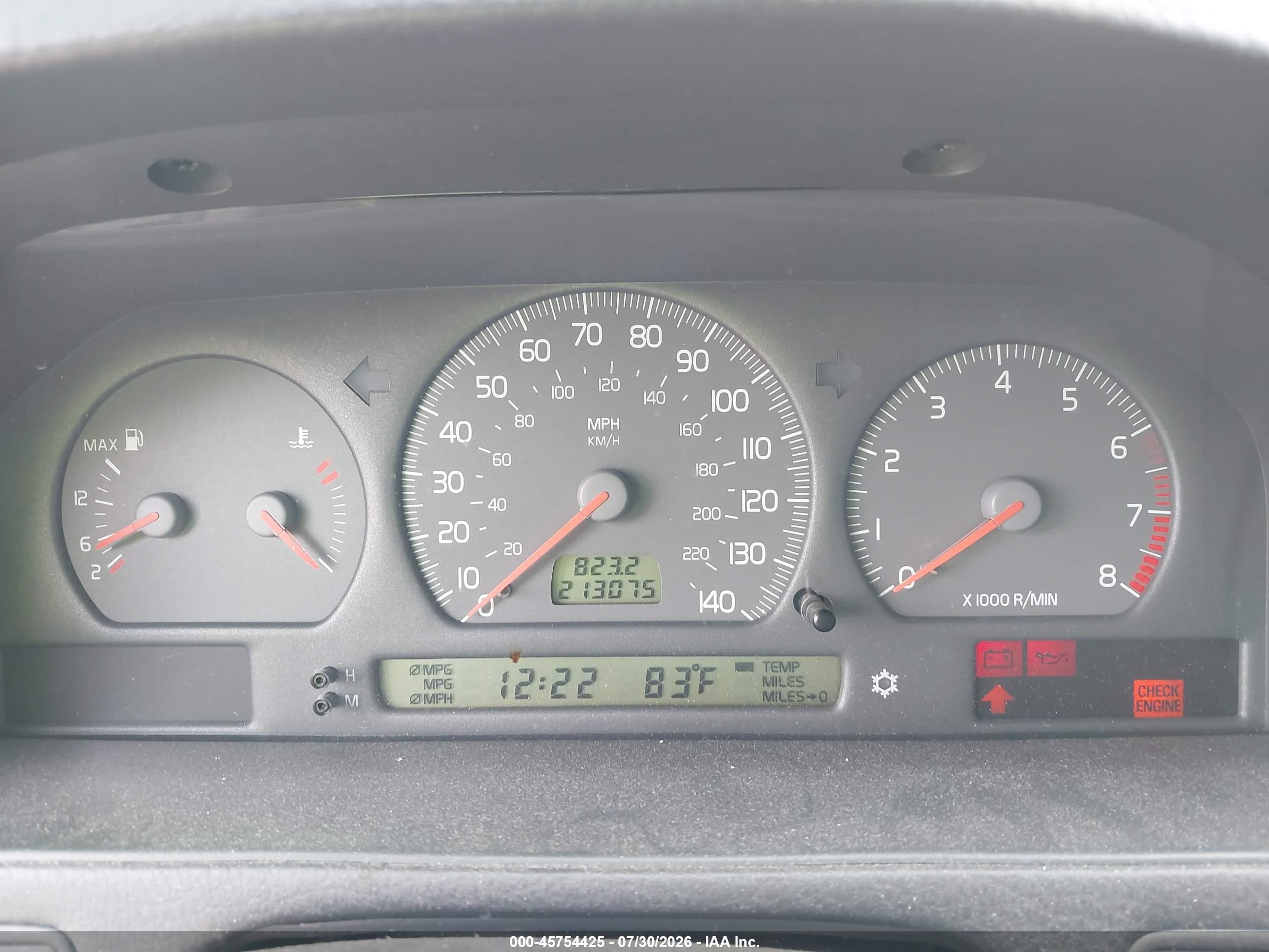 2000 Volvo V70 Xc/xc Se Silver vin: YV1LZ56D9Y2733247