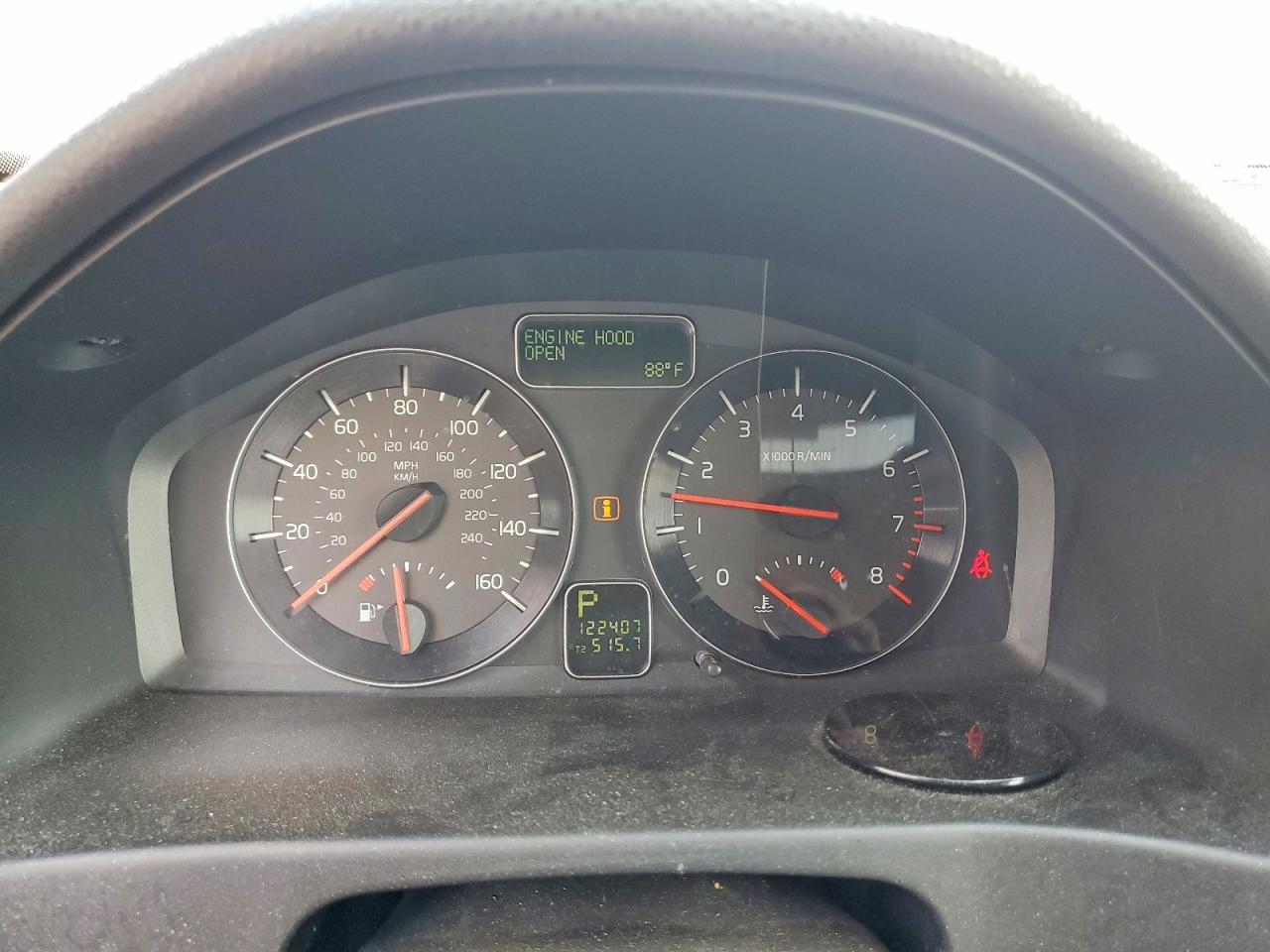 2008 Volvo C70 T5 Silver vin: YV1MC67208J044423