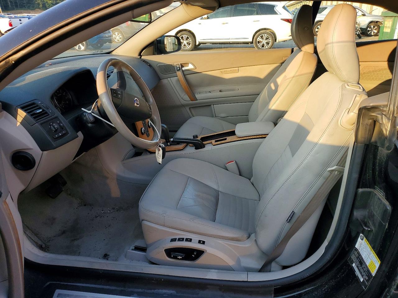 2008 Volvo C70 T5 Black vin: YV1MC67208J056555