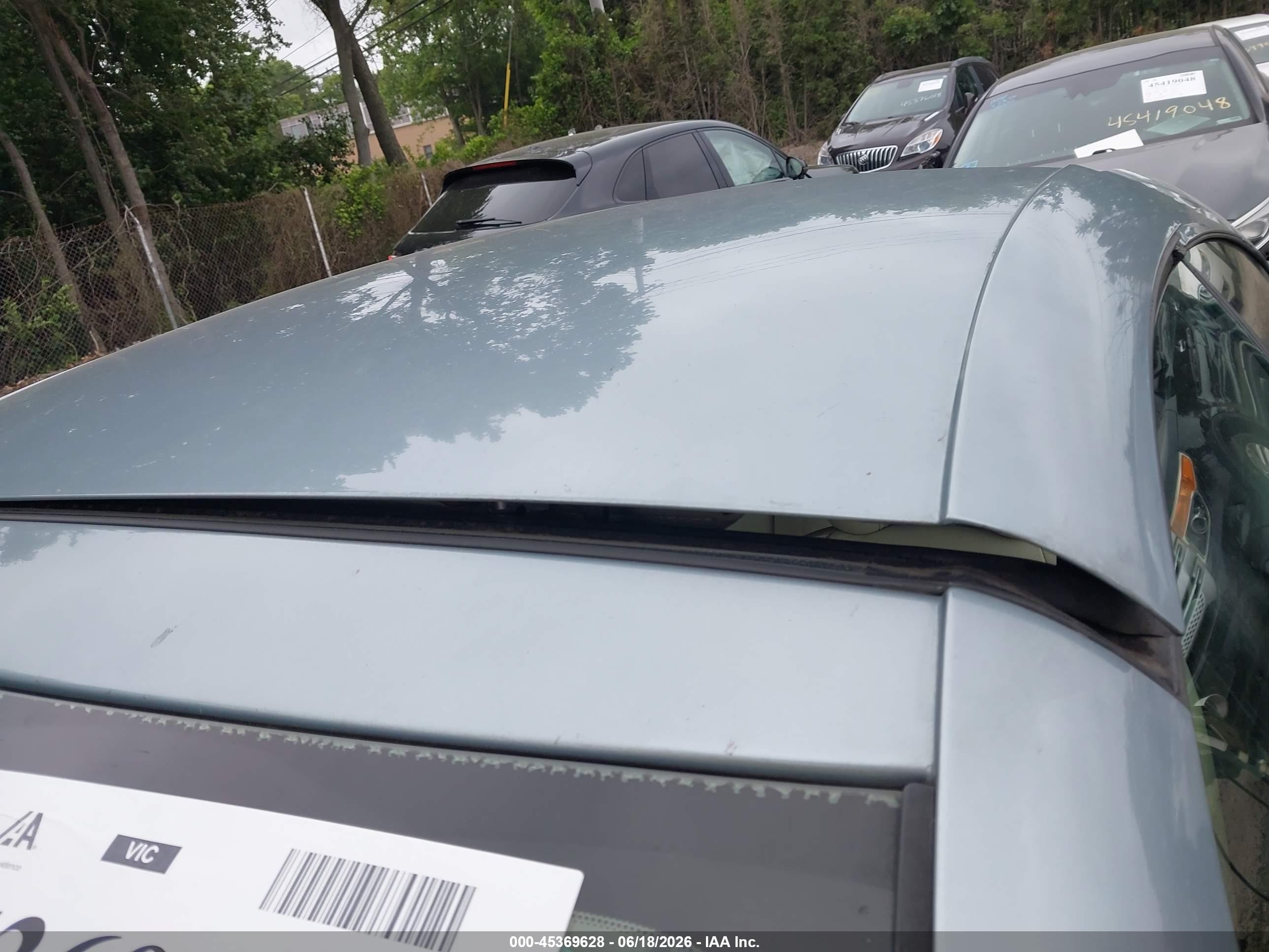2009 Volvo C70 T5 Light Blue vin: YV1MC67209J075415