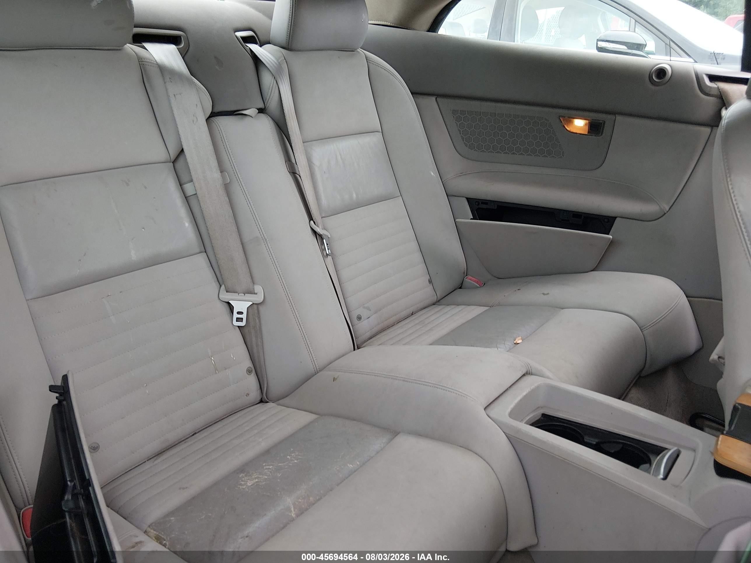 2008 Volvo C70 T5 M Black vin: YV1MC67218J054913