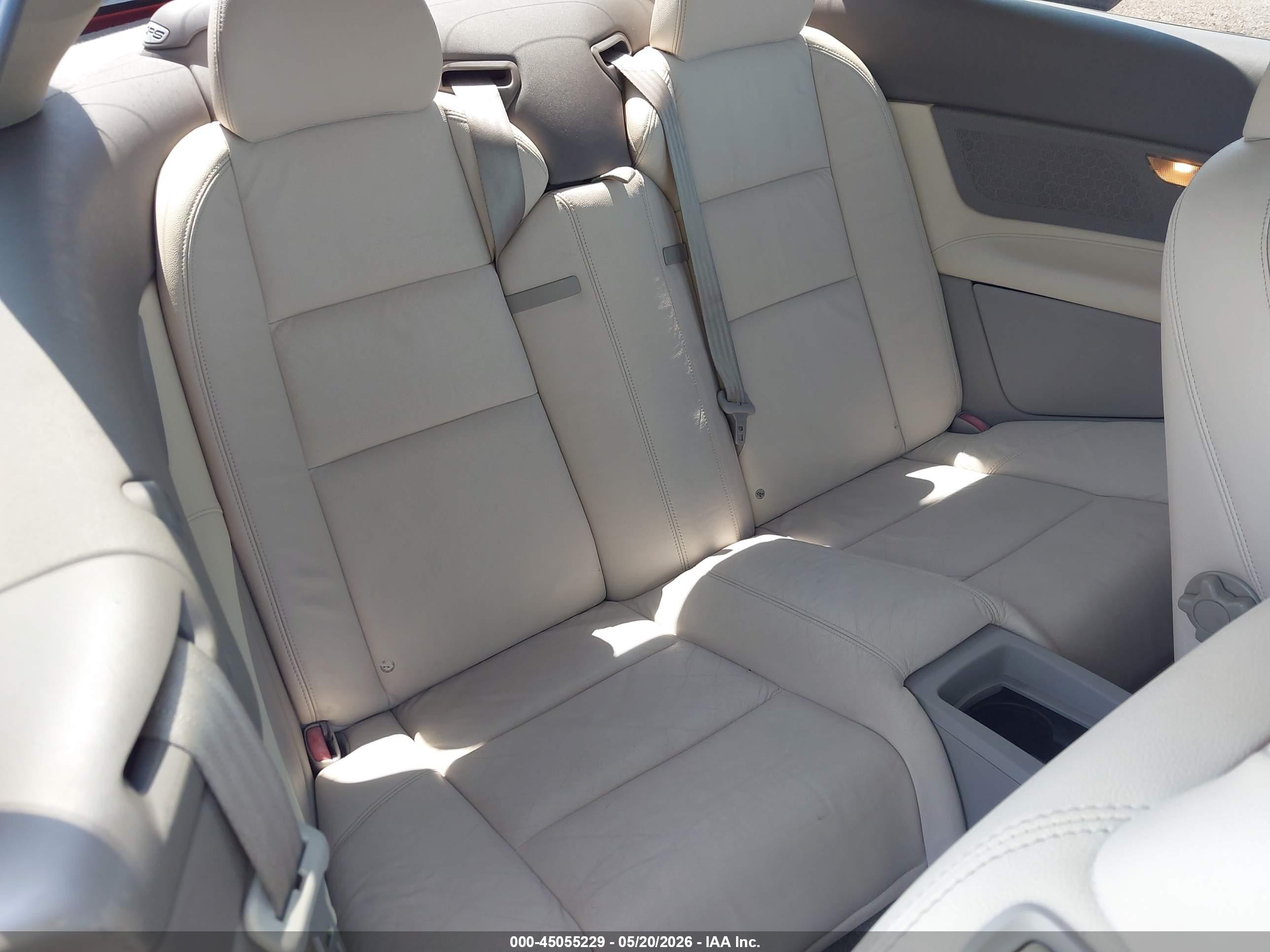 2008 Volvo C70 T5 Красный vin: YV1MC67238J050281