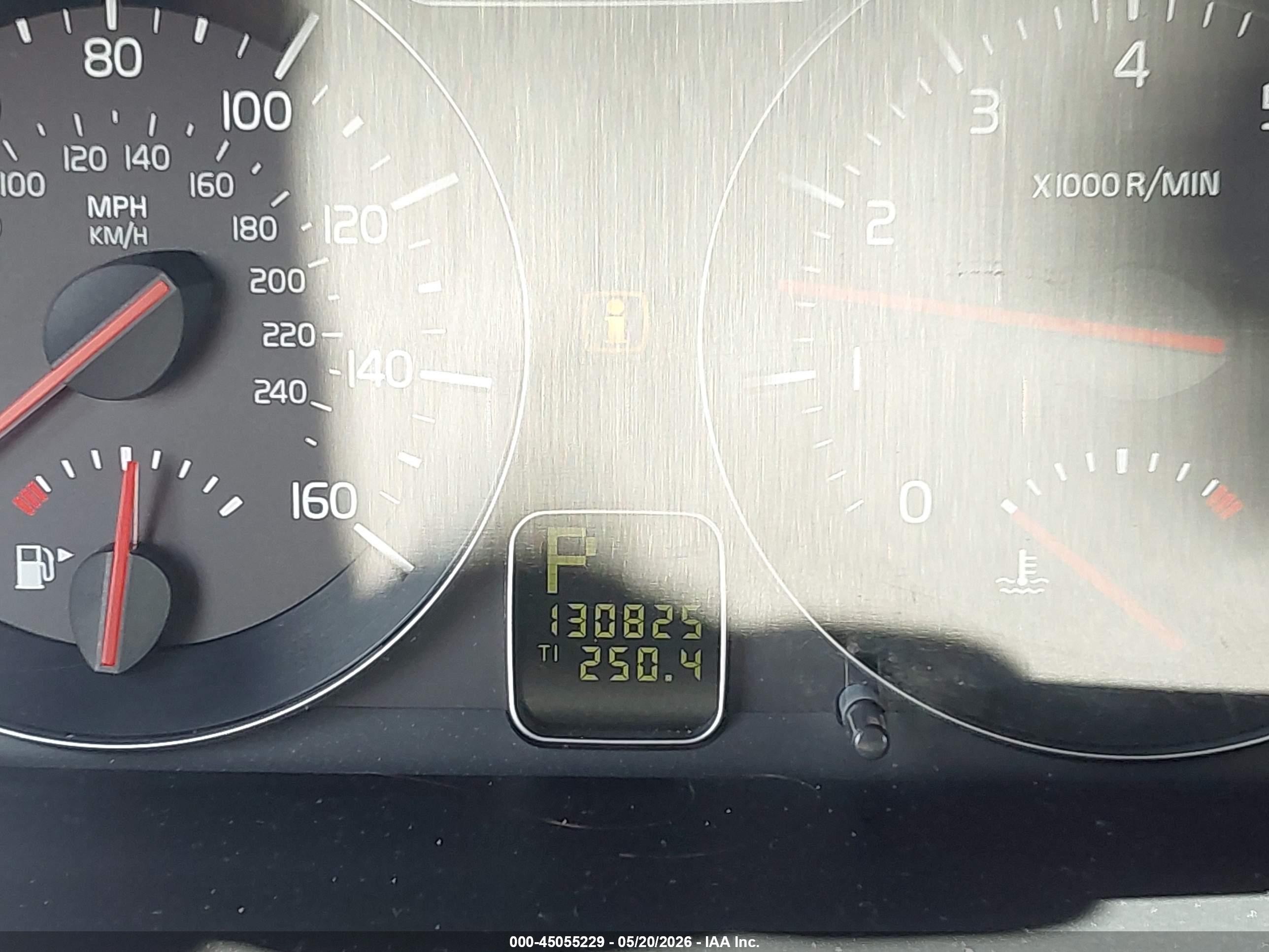 2008 Volvo C70 T5 Красный vin: YV1MC67238J050281