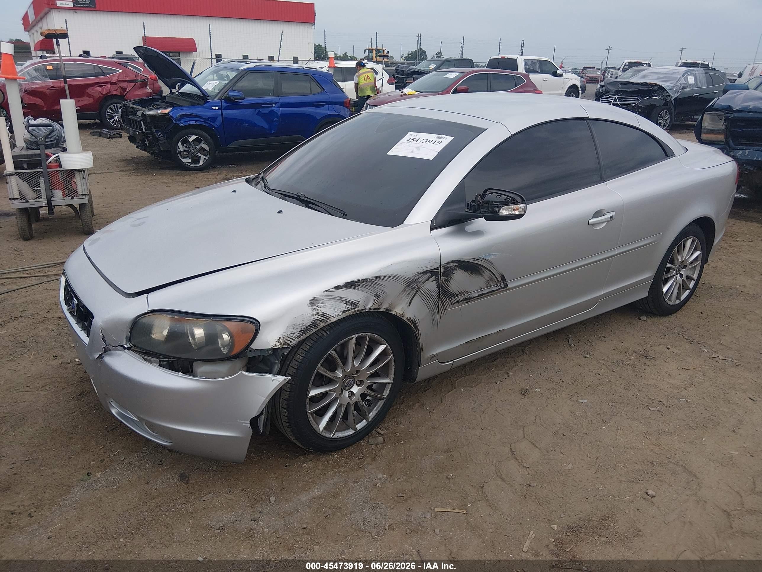 2008 Volvo C70 T5 M Silver vin: YV1MC67238J052791
