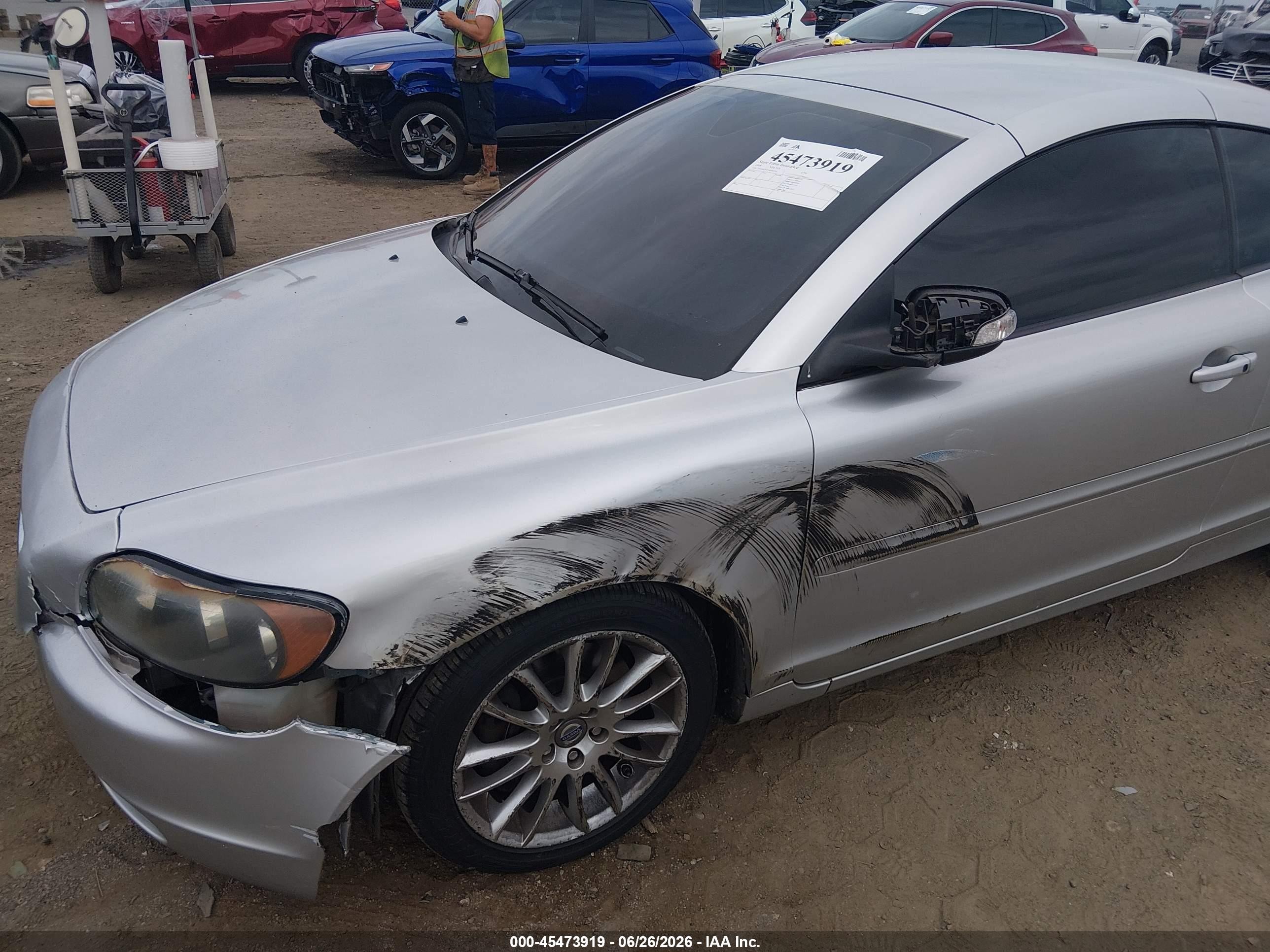 2008 Volvo C70 T5 M Silver vin: YV1MC67238J052791