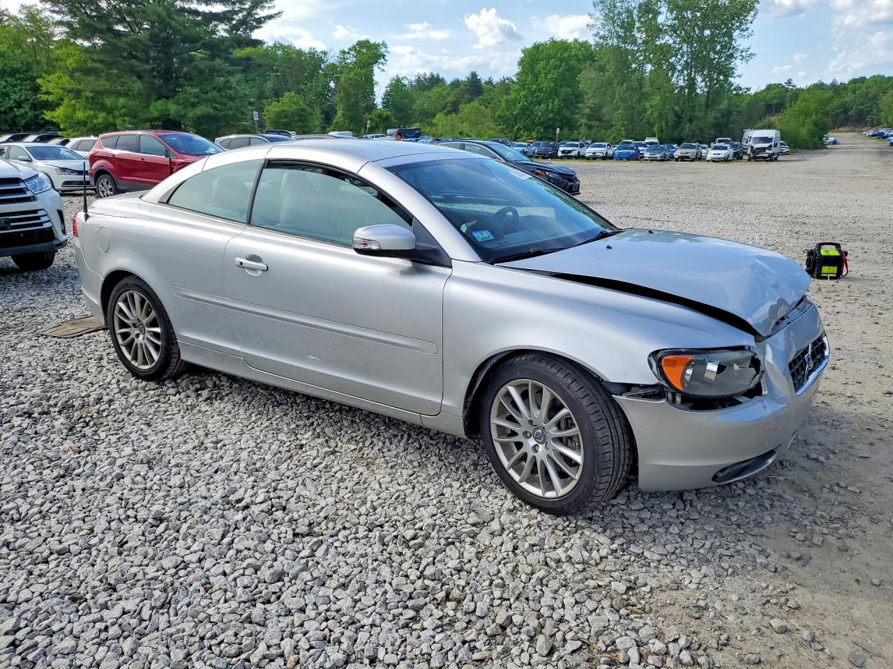 2008 Volvo C70 T5 Silver vin: YV1MC67238J056002