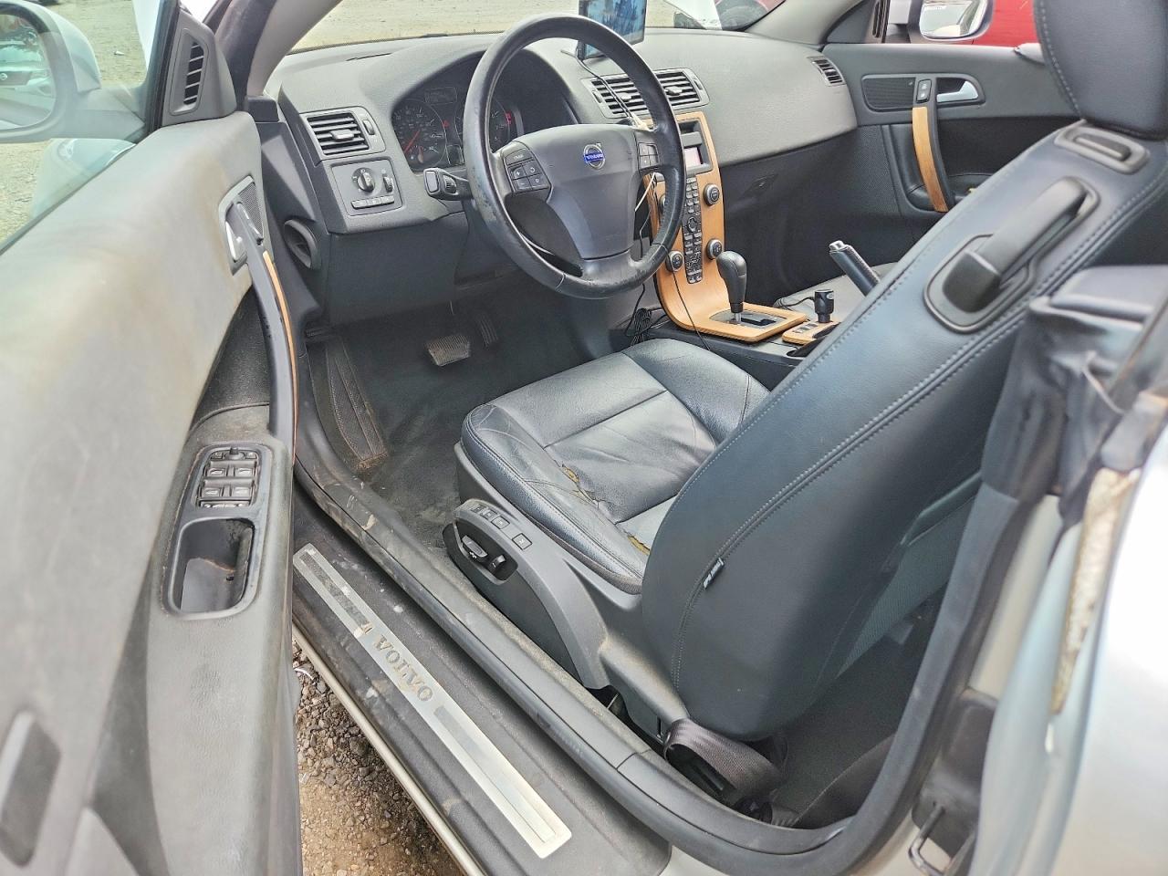 2008 Volvo C70 Silver vin: YV1MC67248J040651