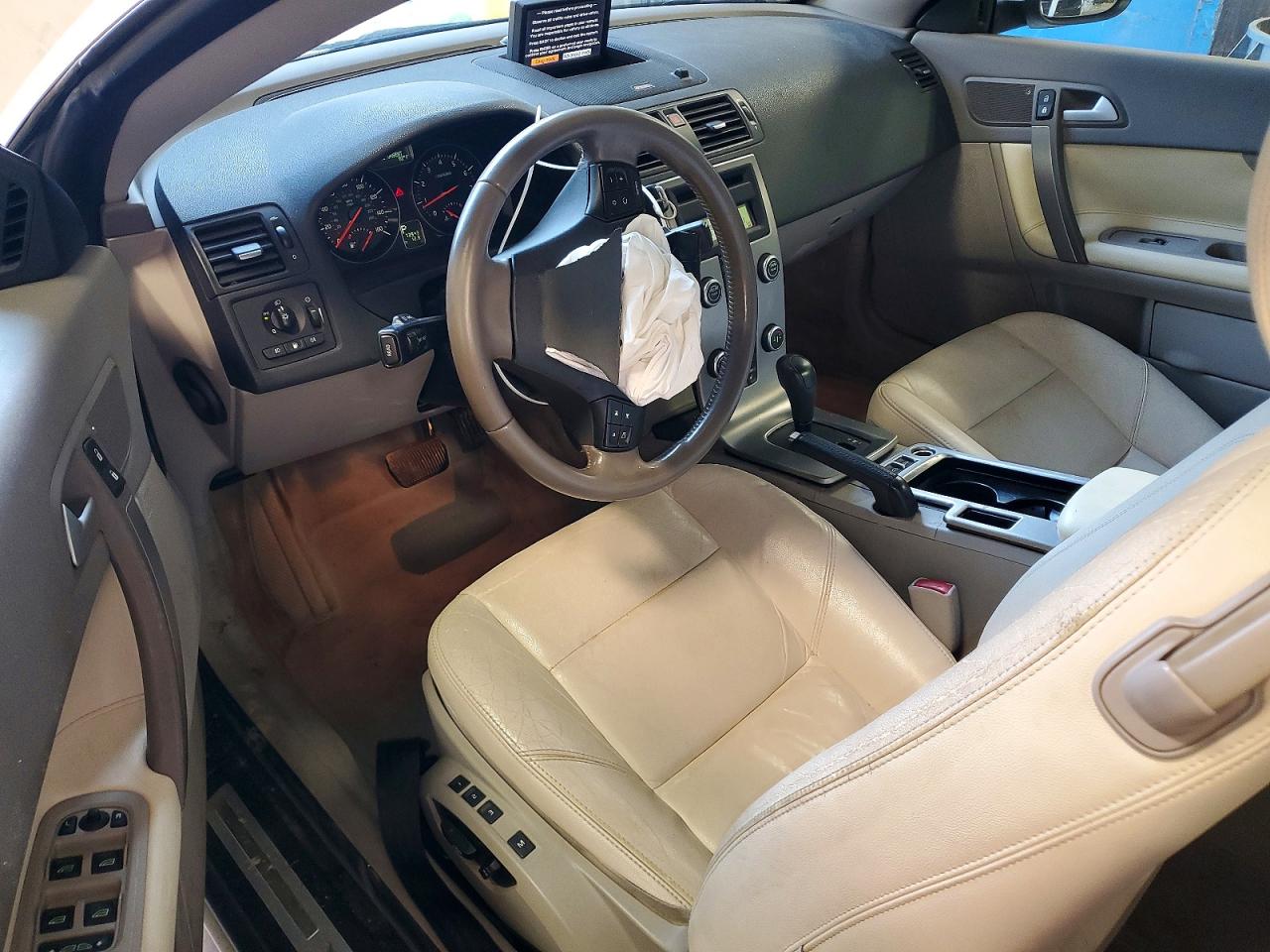 2008 Volvo C70 T5 White vin: YV1MC67258J049505