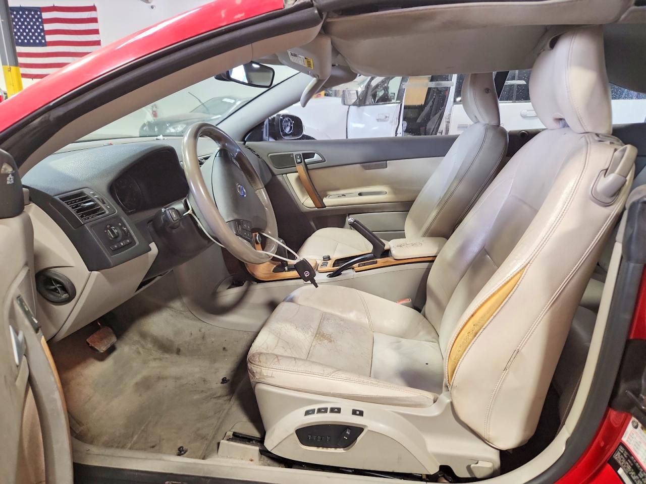 2008 Volvo C70 T5 Красный vin: YV1MC67278J049361