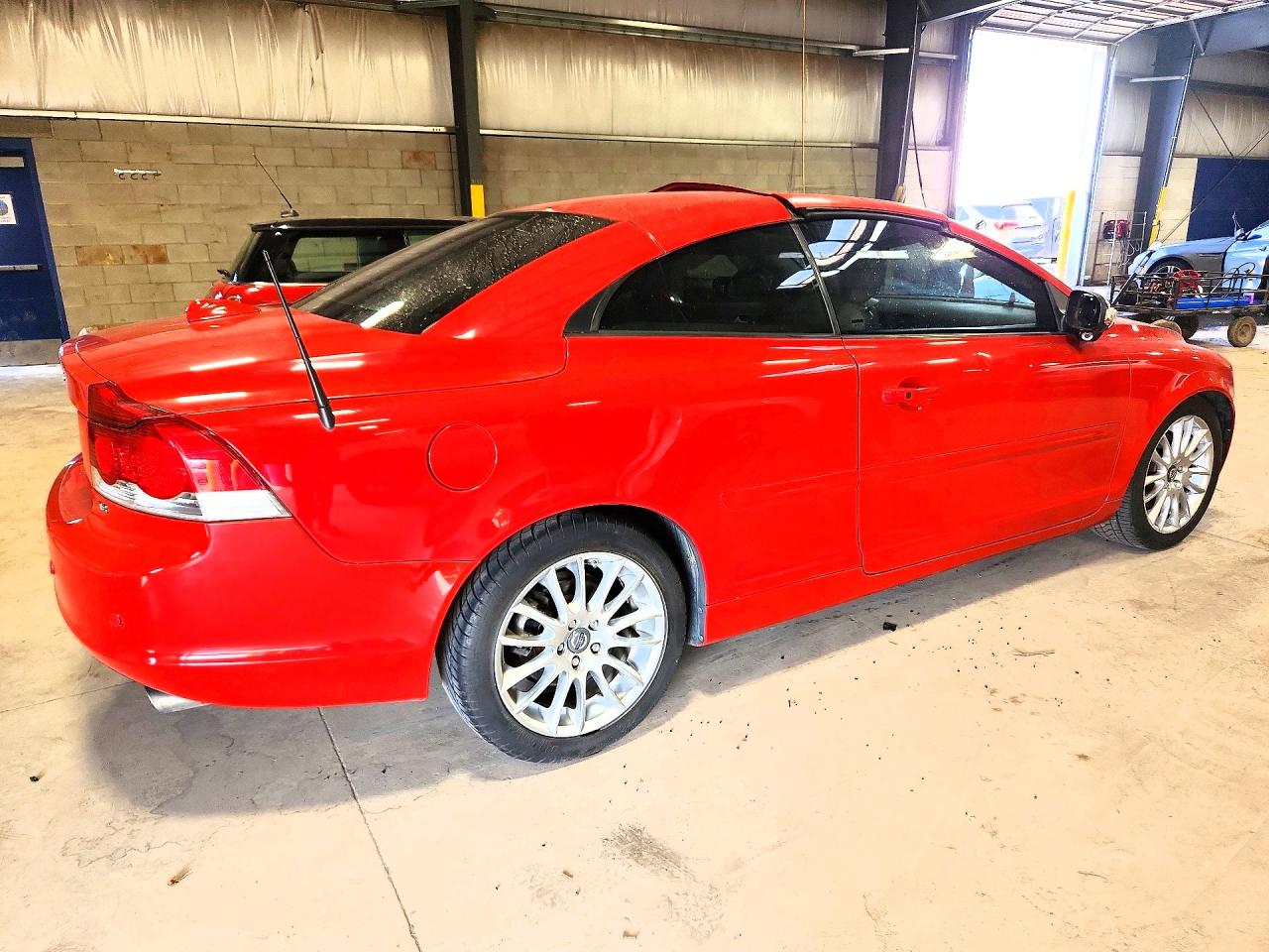 2008 Volvo C70 T5 Красный vin: YV1MC67278J049361