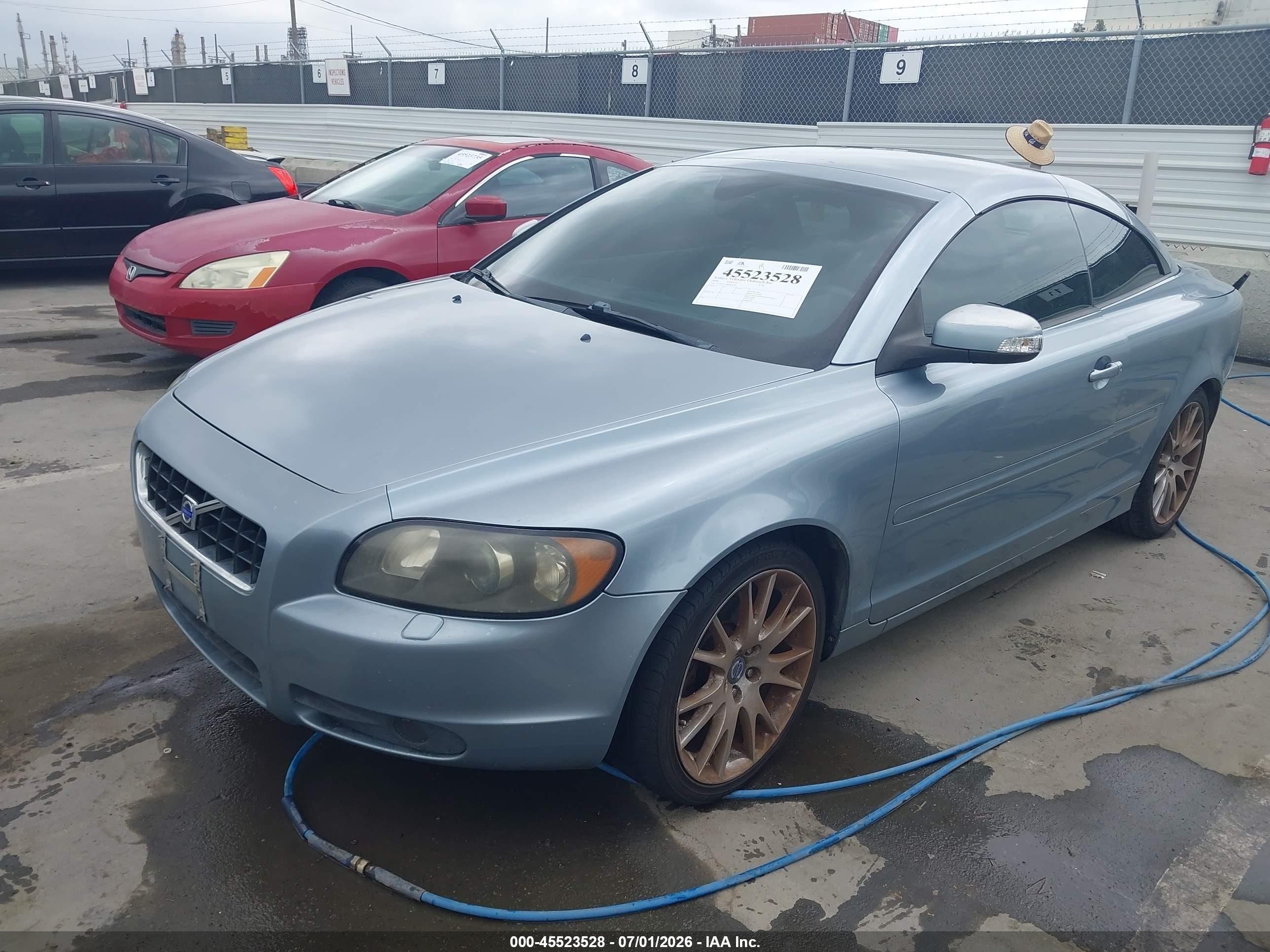 2008 Volvo C70 T5 M Blue vin: YV1MC67288J042483