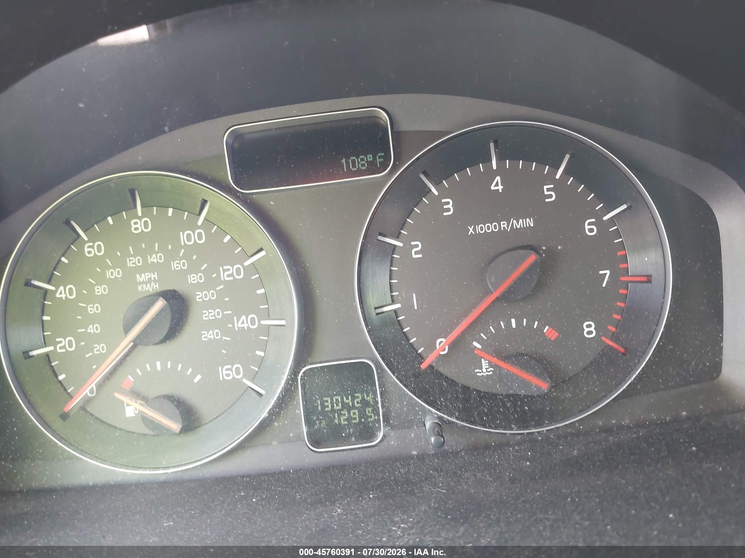 2008 Volvo C70 T5 M Red vin: YV1MC67288J050485