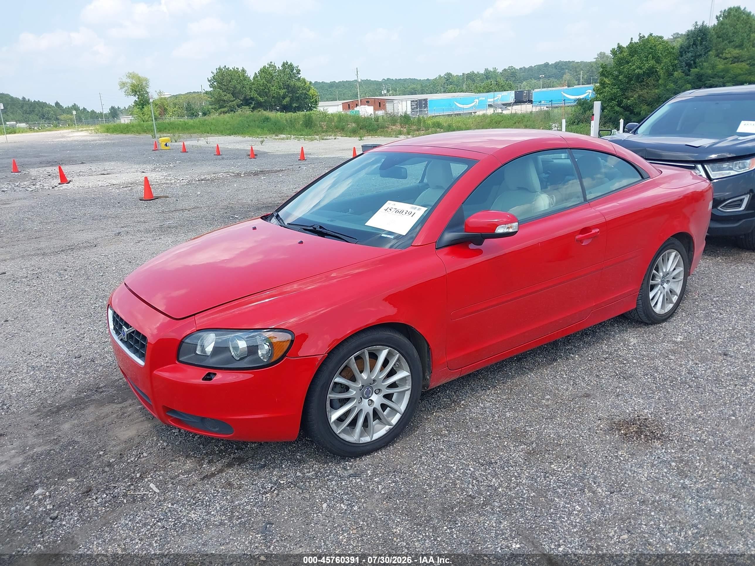 2008 Volvo C70 T5 M Red vin: YV1MC67288J050485