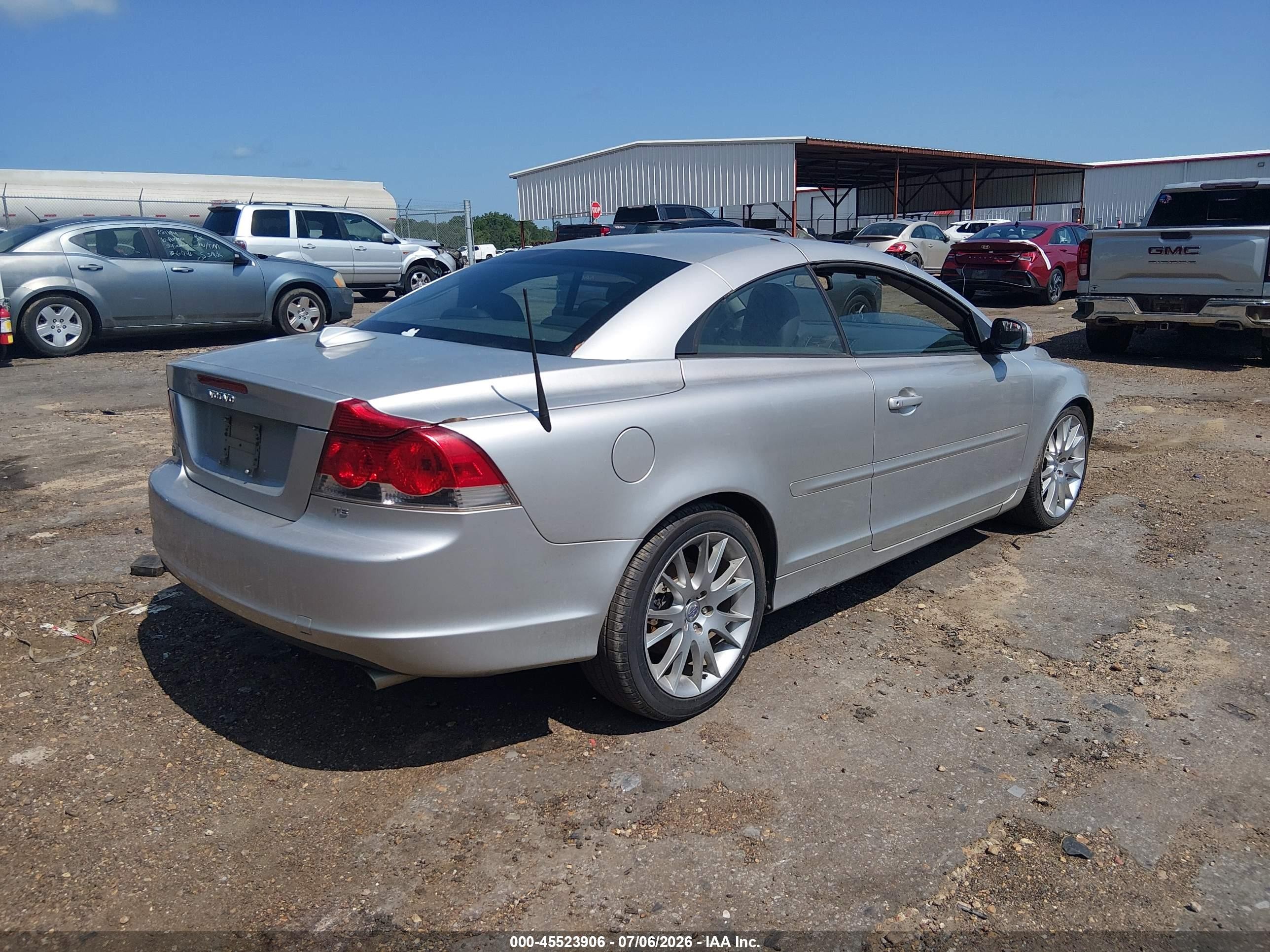 2008 Volvo C70 T5 M Silver vin: YV1MC67288J053015