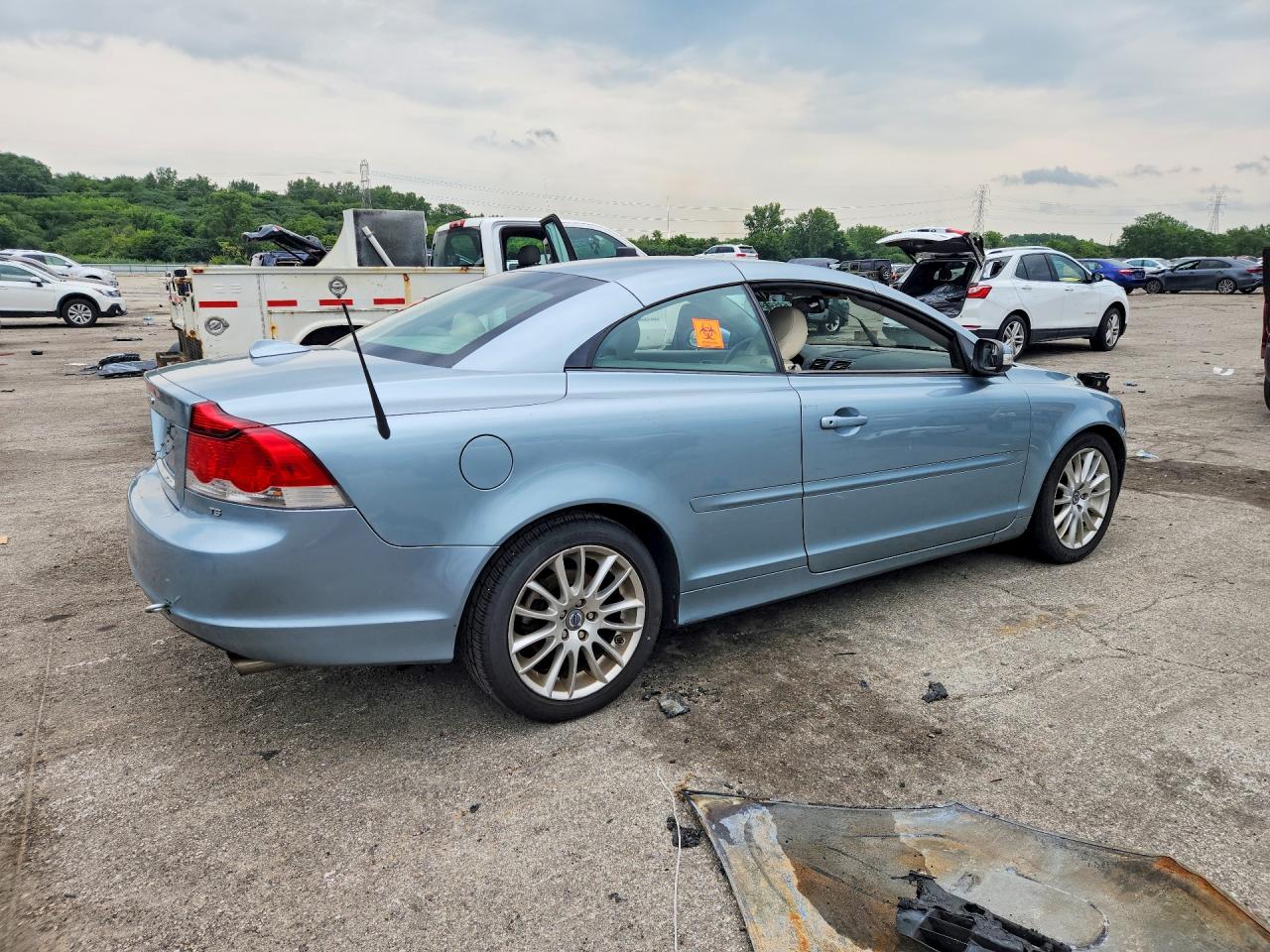 2008 Volvo C70 T5 Blue vin: YV1MC67298J052780