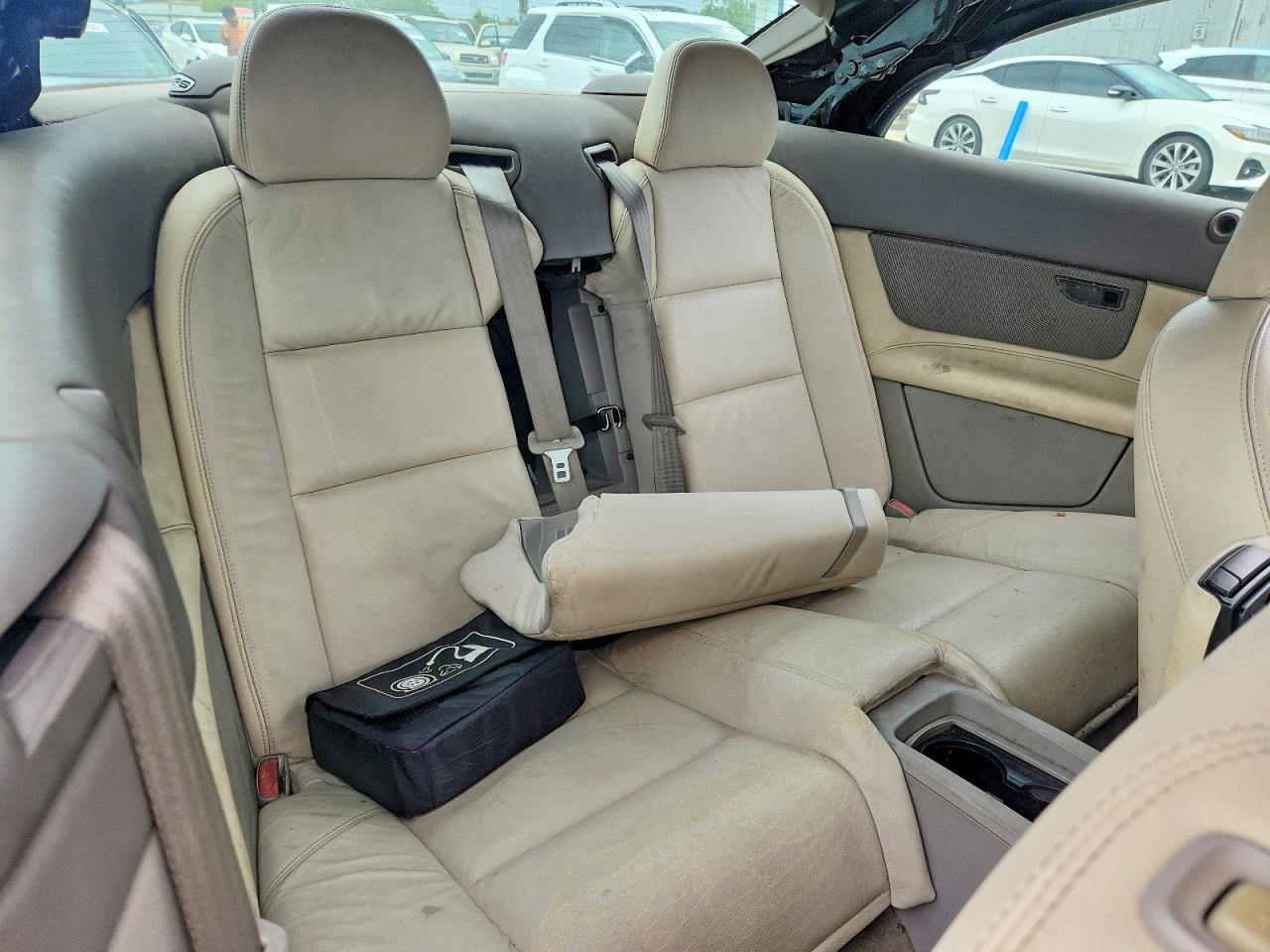 2008 Volvo C70 T5 Blue vin: YV1MC67298J052780