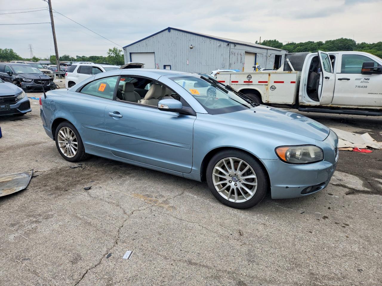 2008 Volvo C70 T5 Blue vin: YV1MC67298J052780