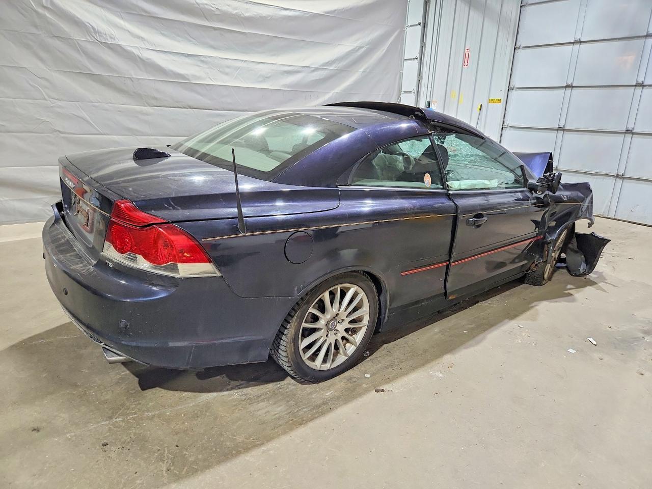 2008 Volvo C70 T5 Blue vin: YV1MC67298J053587