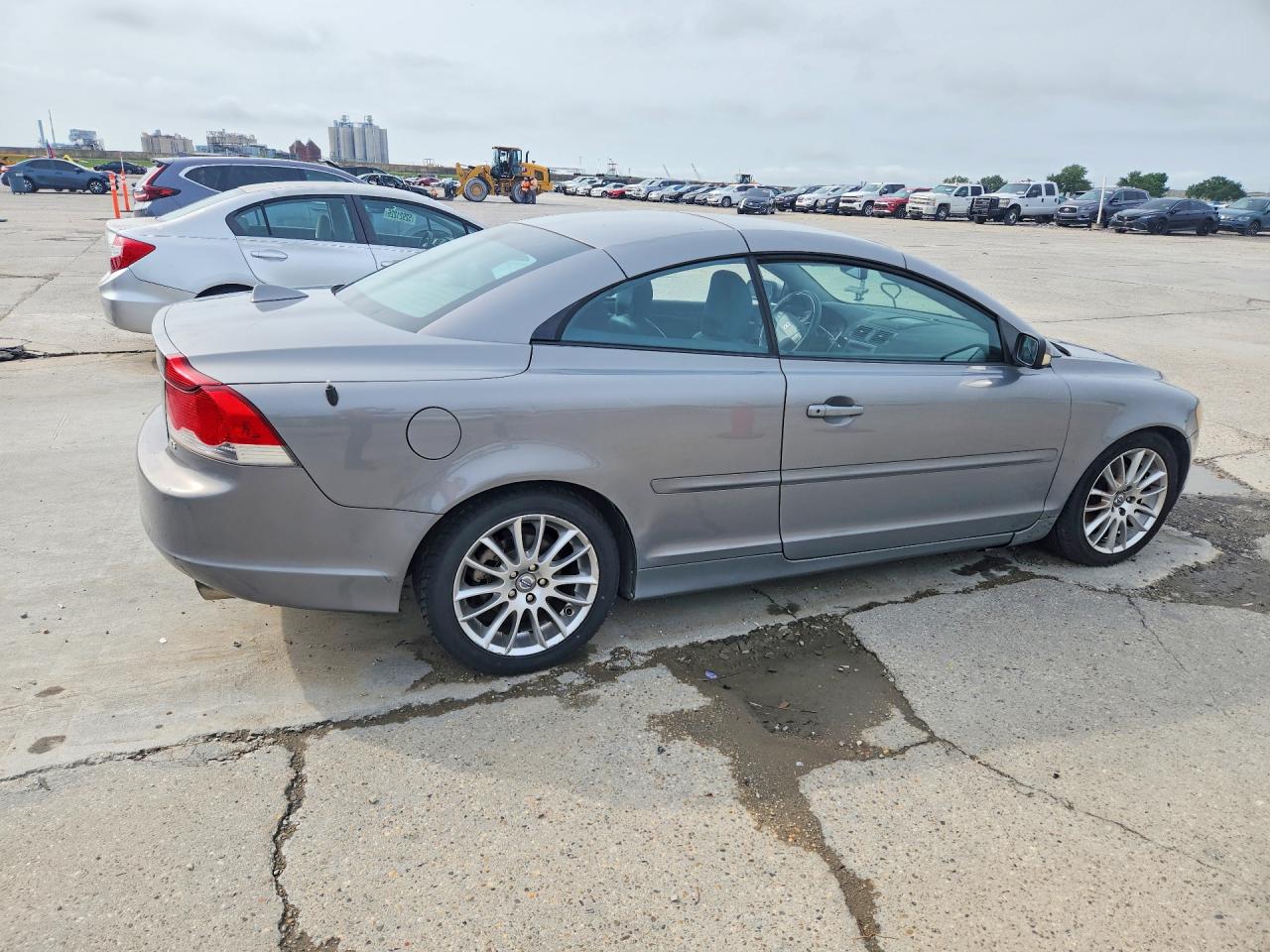 2007 Volvo C70 T5 Silver vin: YV1MC68227J019097