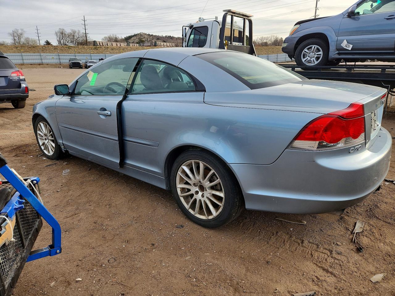 2007 Volvo C70 T5 Blue vin: YV1MC68247J015651