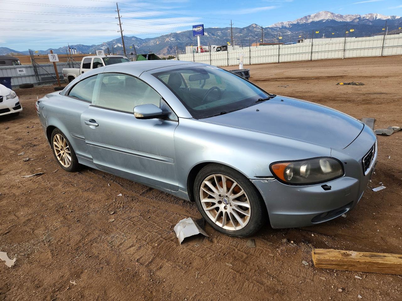2007 Volvo C70 T5 Blue vin: YV1MC68247J015651