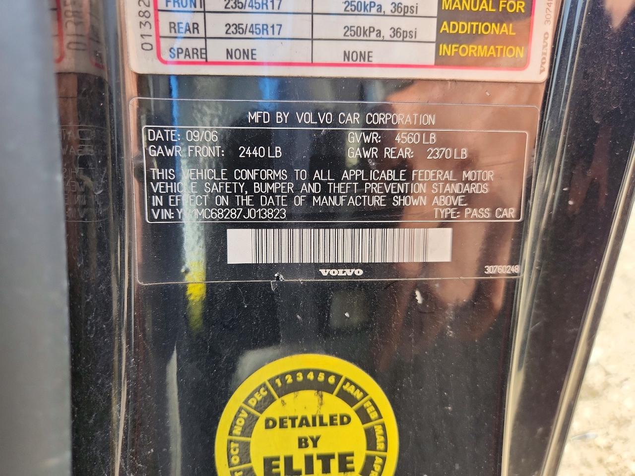 2007 Volvo C70 T5 Black vin: YV1MC68287J013823