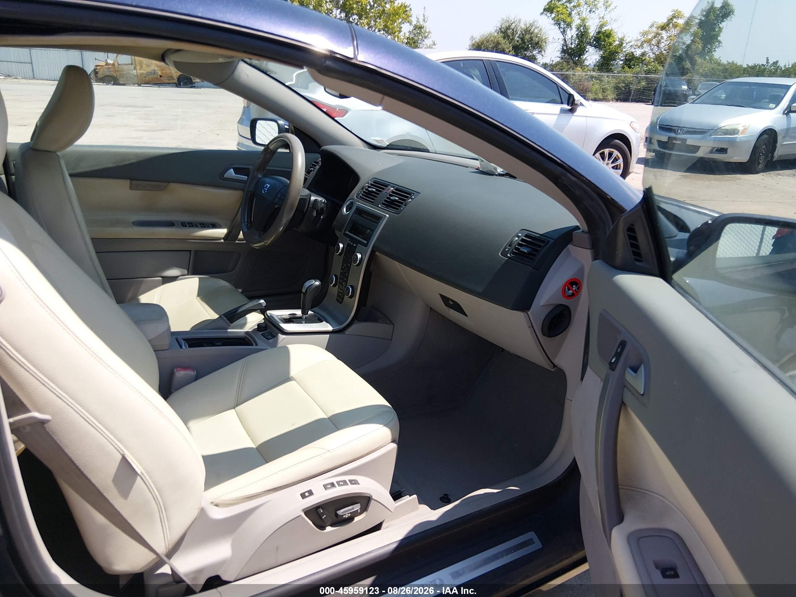 2007 Volvo C70 T5 Синий vin: YV1MC68297J024572