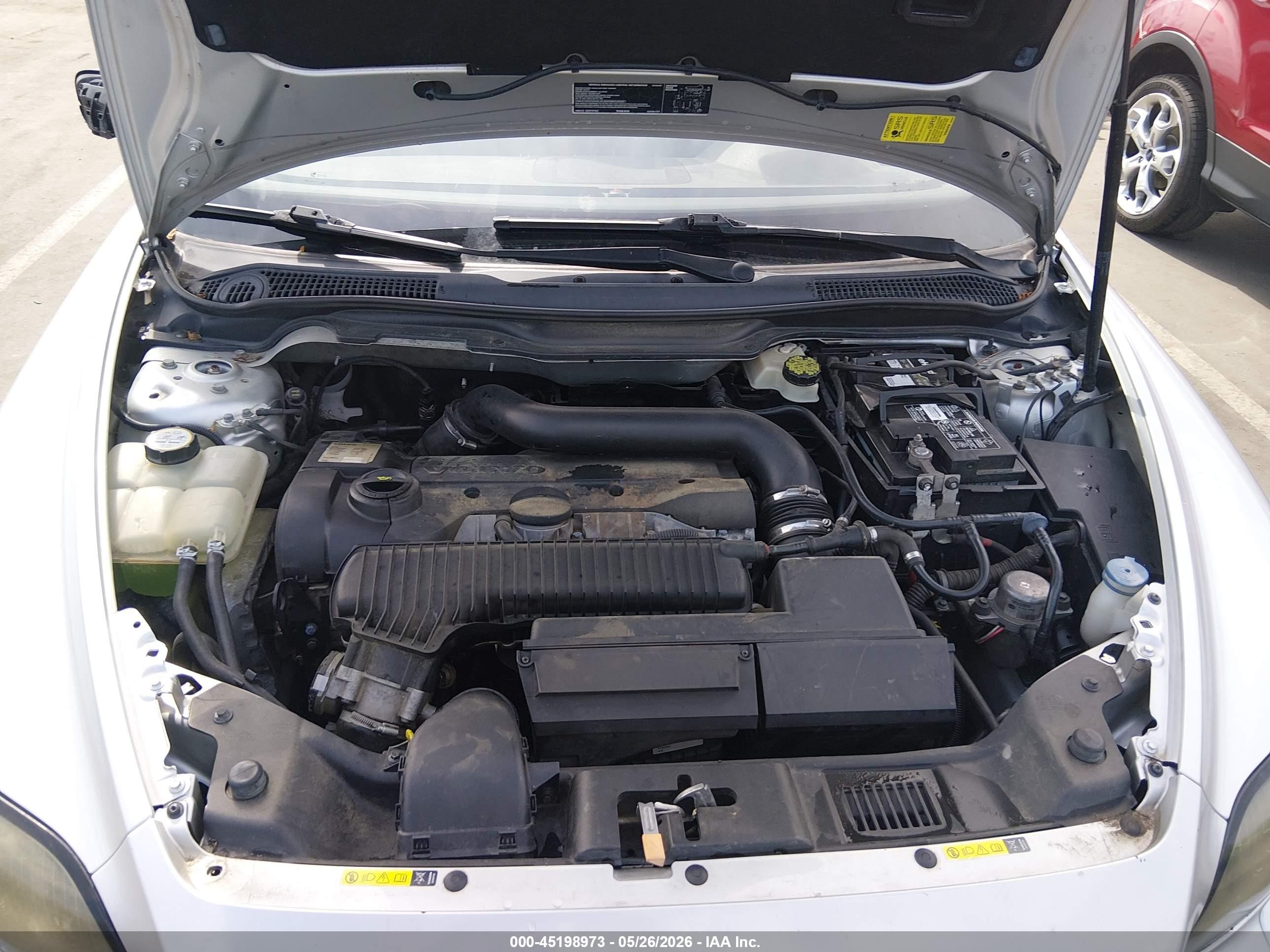 2007 Volvo C70 T5 Silver vin: YV1MC682X7J014357