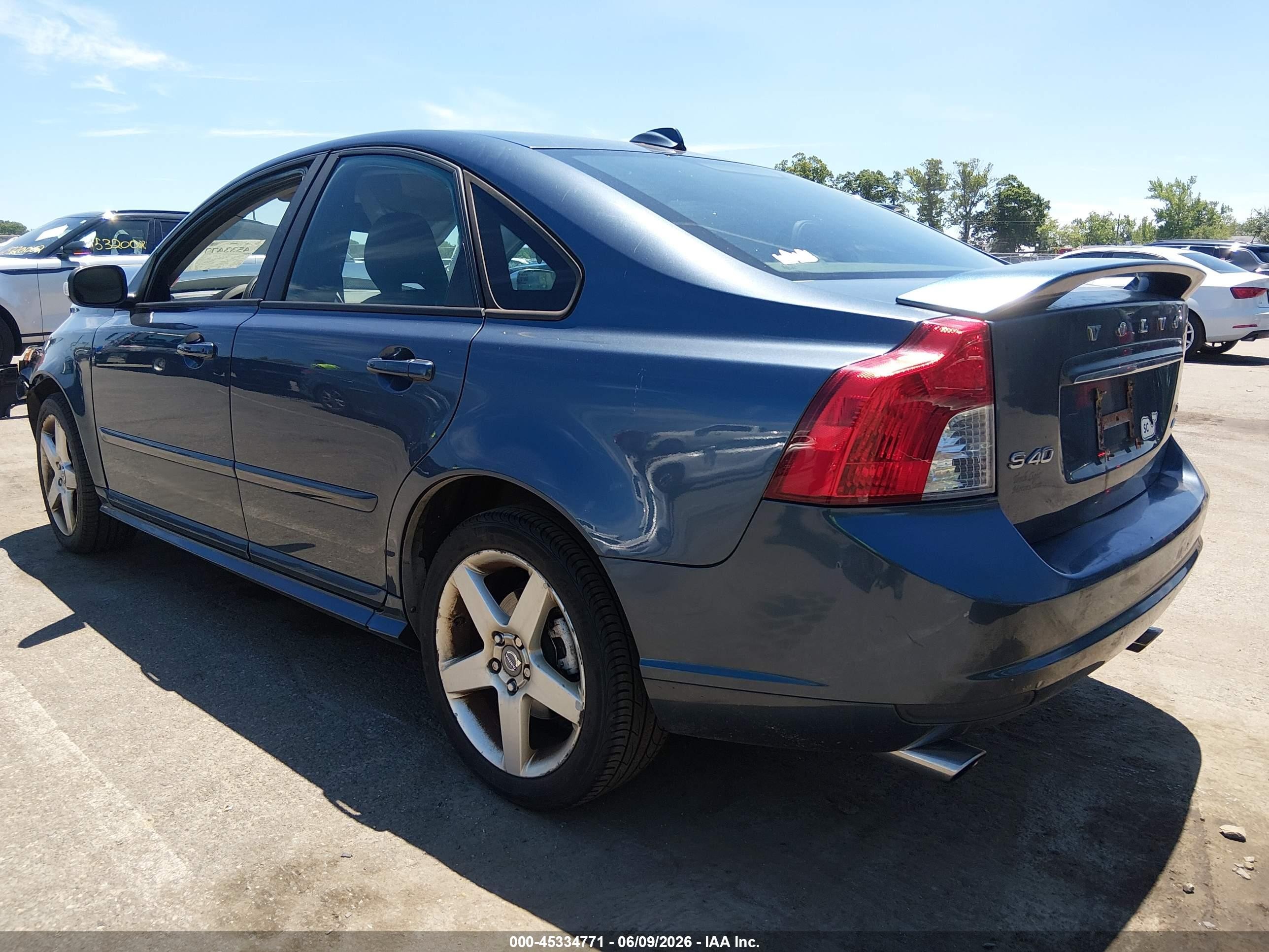 2009 Volvo S40 T5 R-design Gray vin: YV1MH672292467257