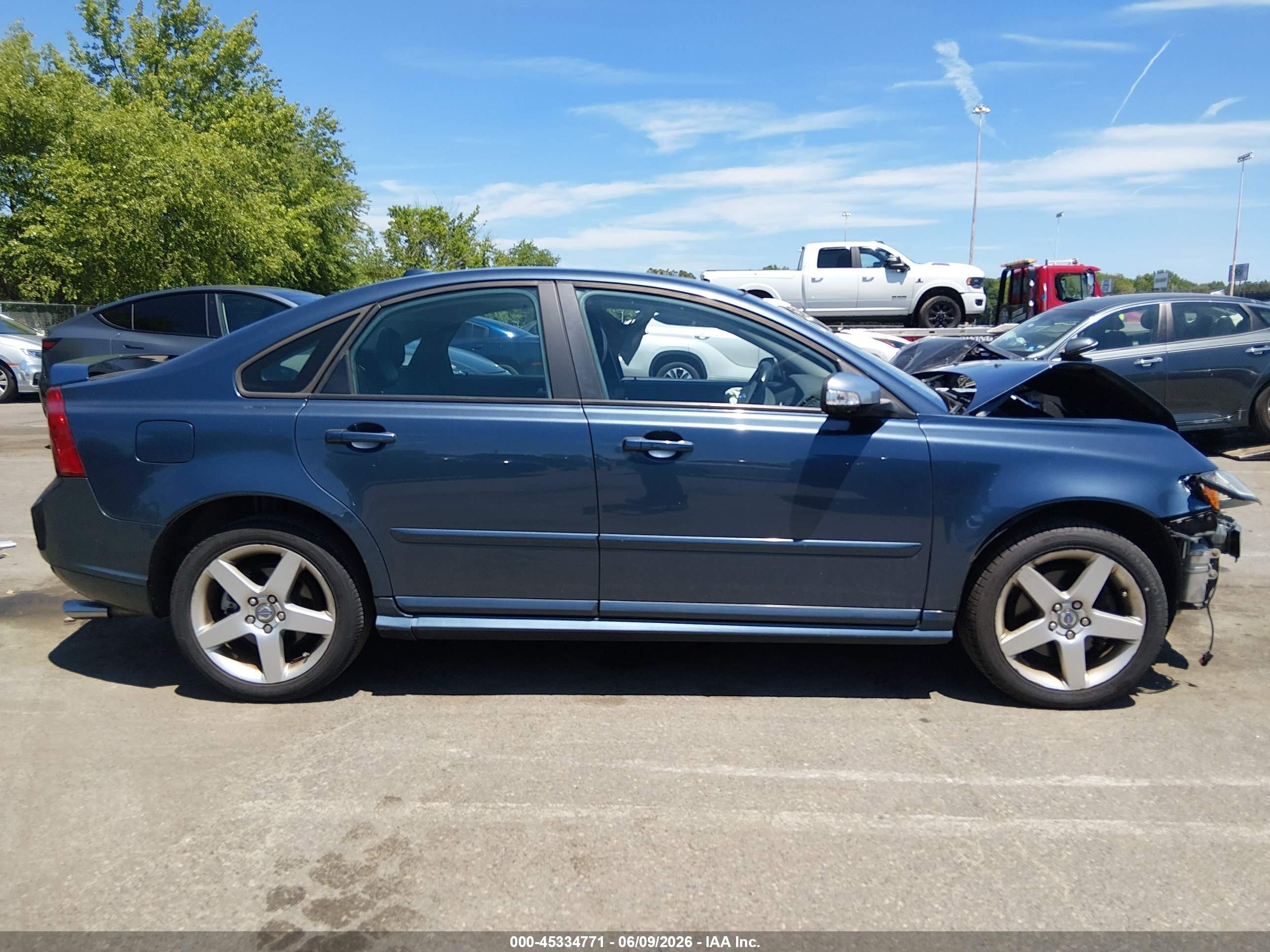 2009 Volvo S40 T5 R-design Gray vin: YV1MH672292467257