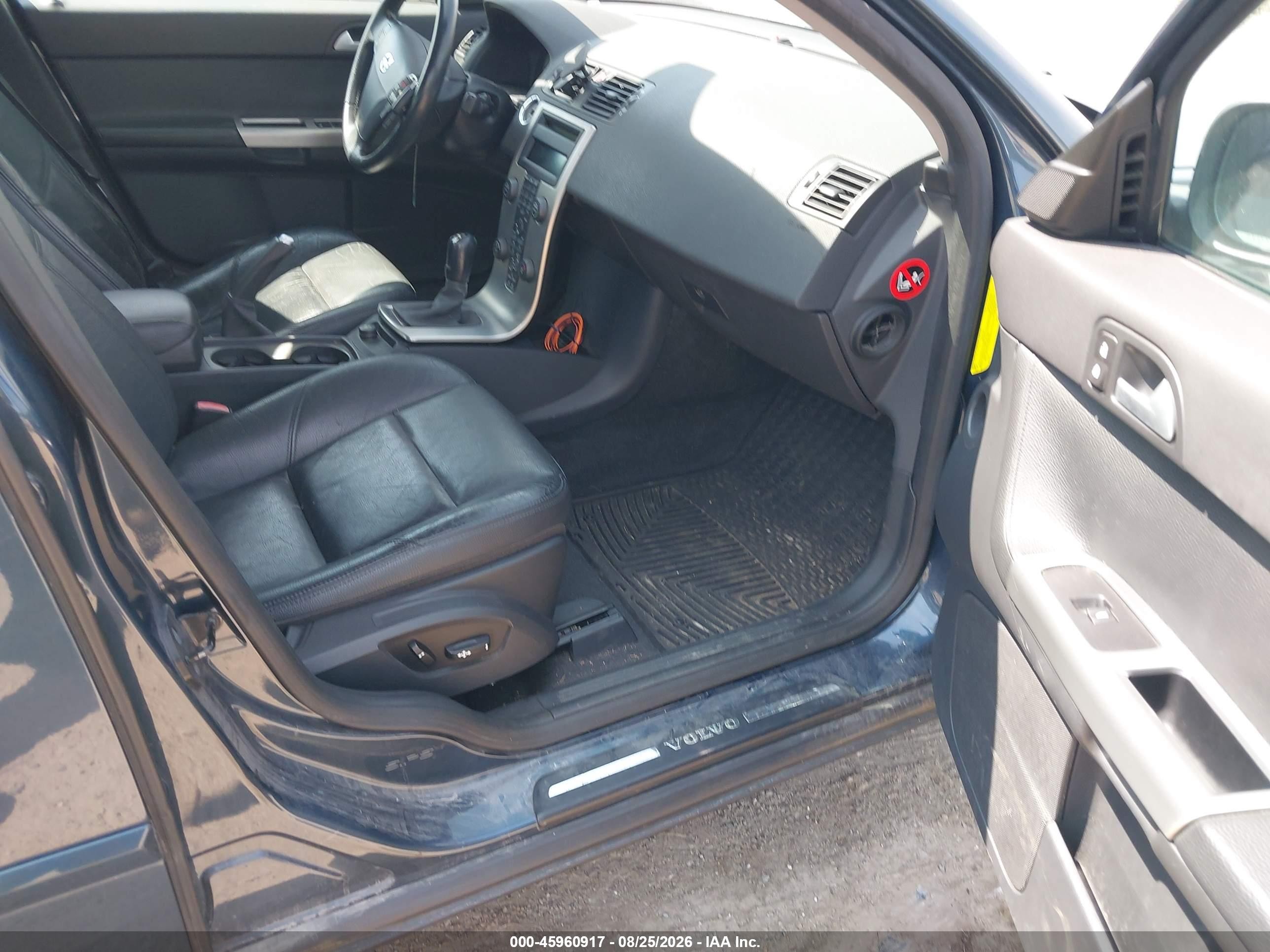 2007 Volvo S40 T5 Blue vin: YV1MH682172307835